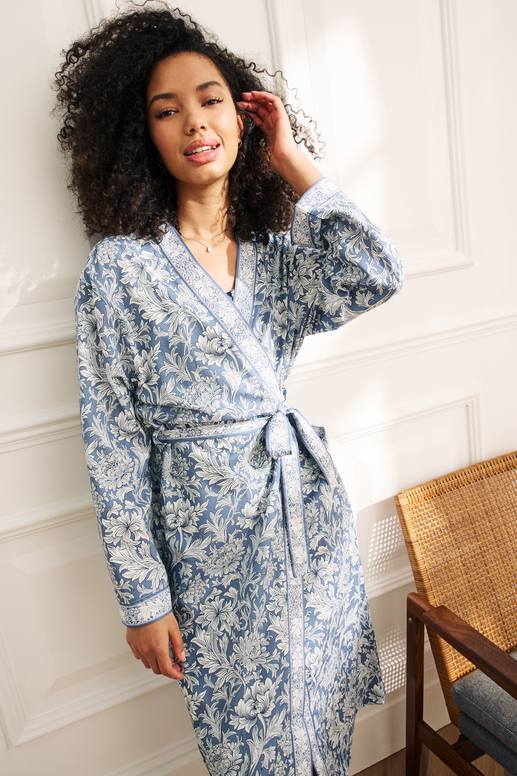 Lightweight dressing gown ladies online