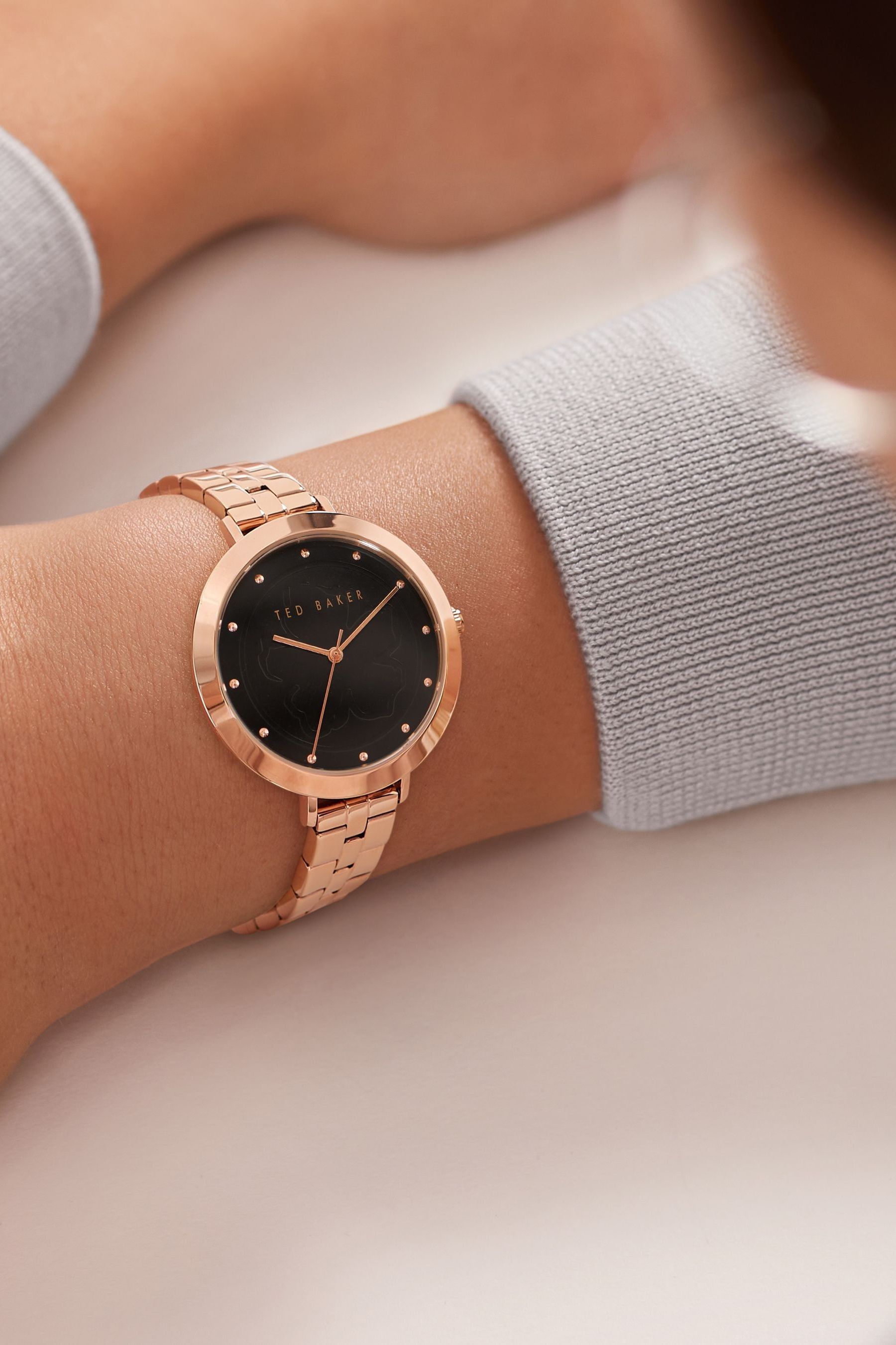 Girls ted hotsell baker watch