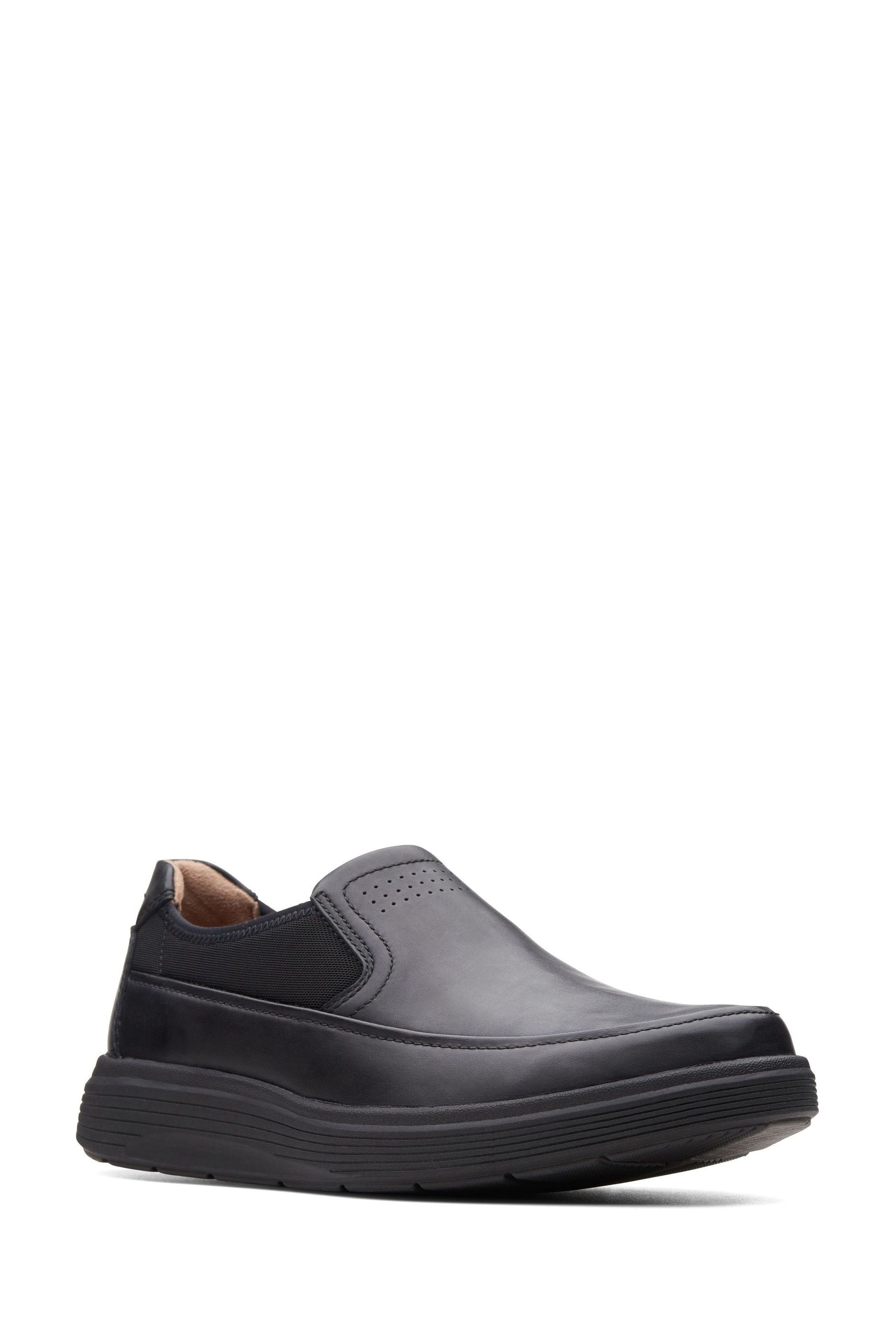 Clarks un coast form wide fit online