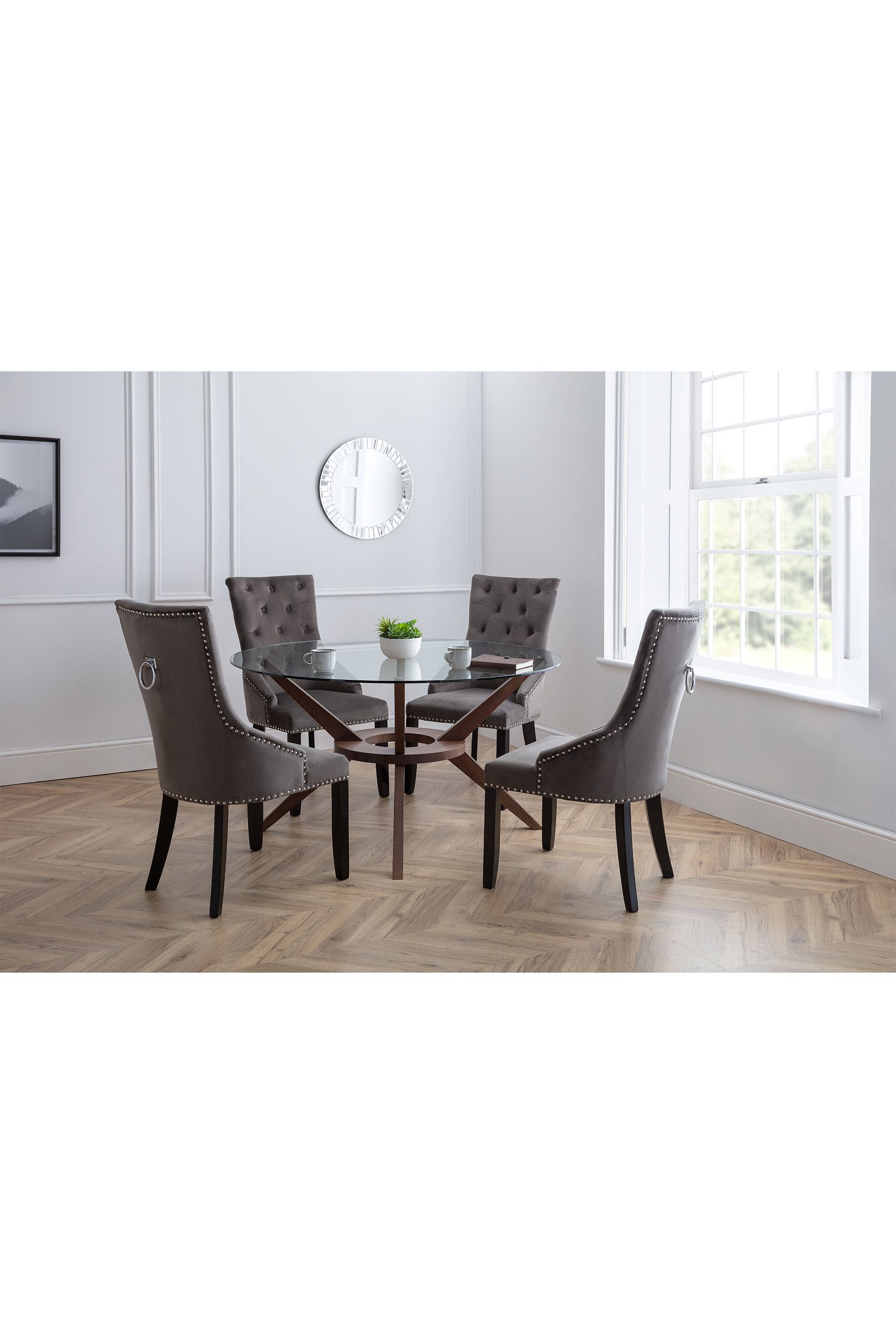 Julian bowen round glass dining discount table