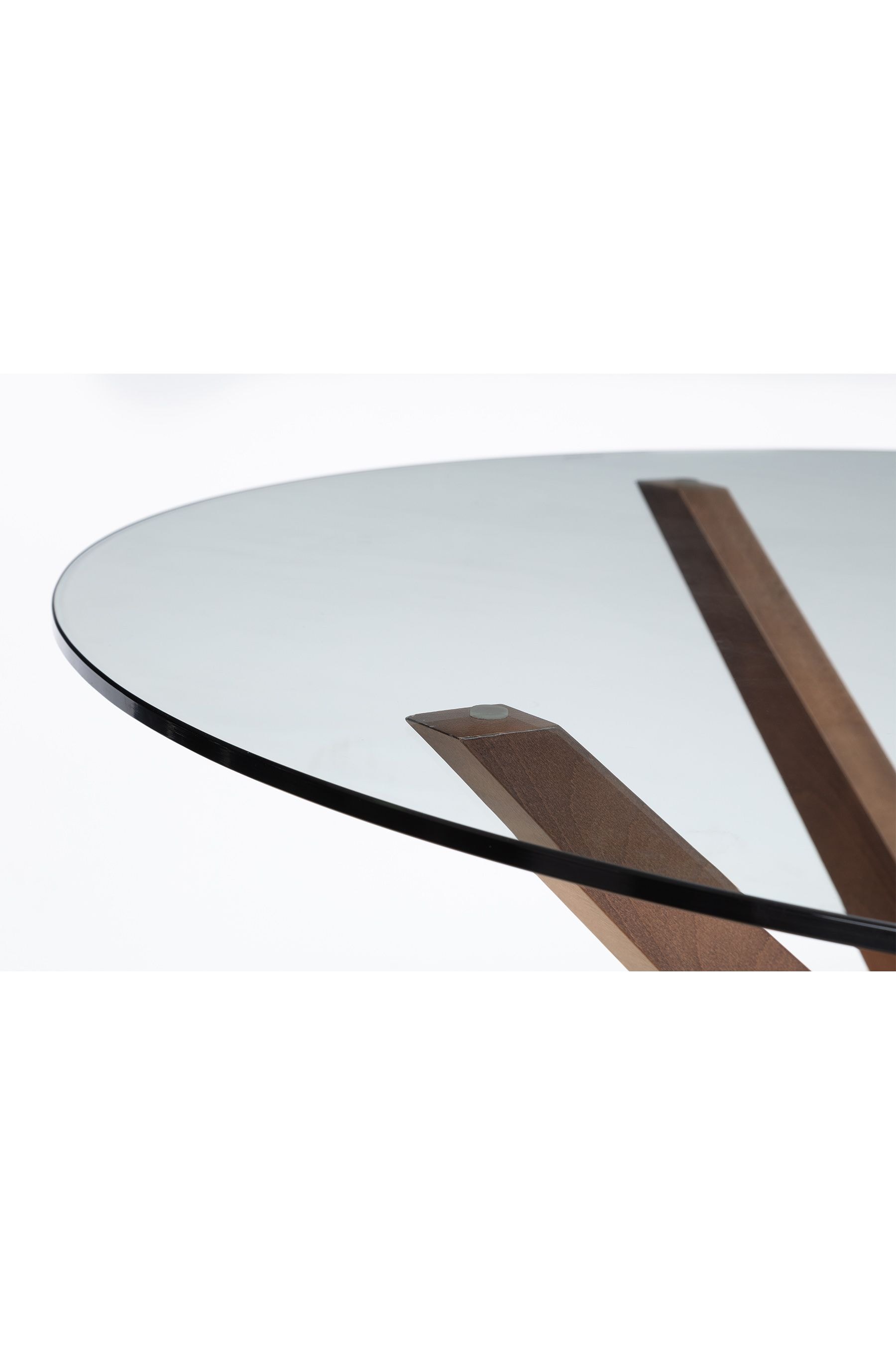 Julian bowen chelsea sale dining table 140cm