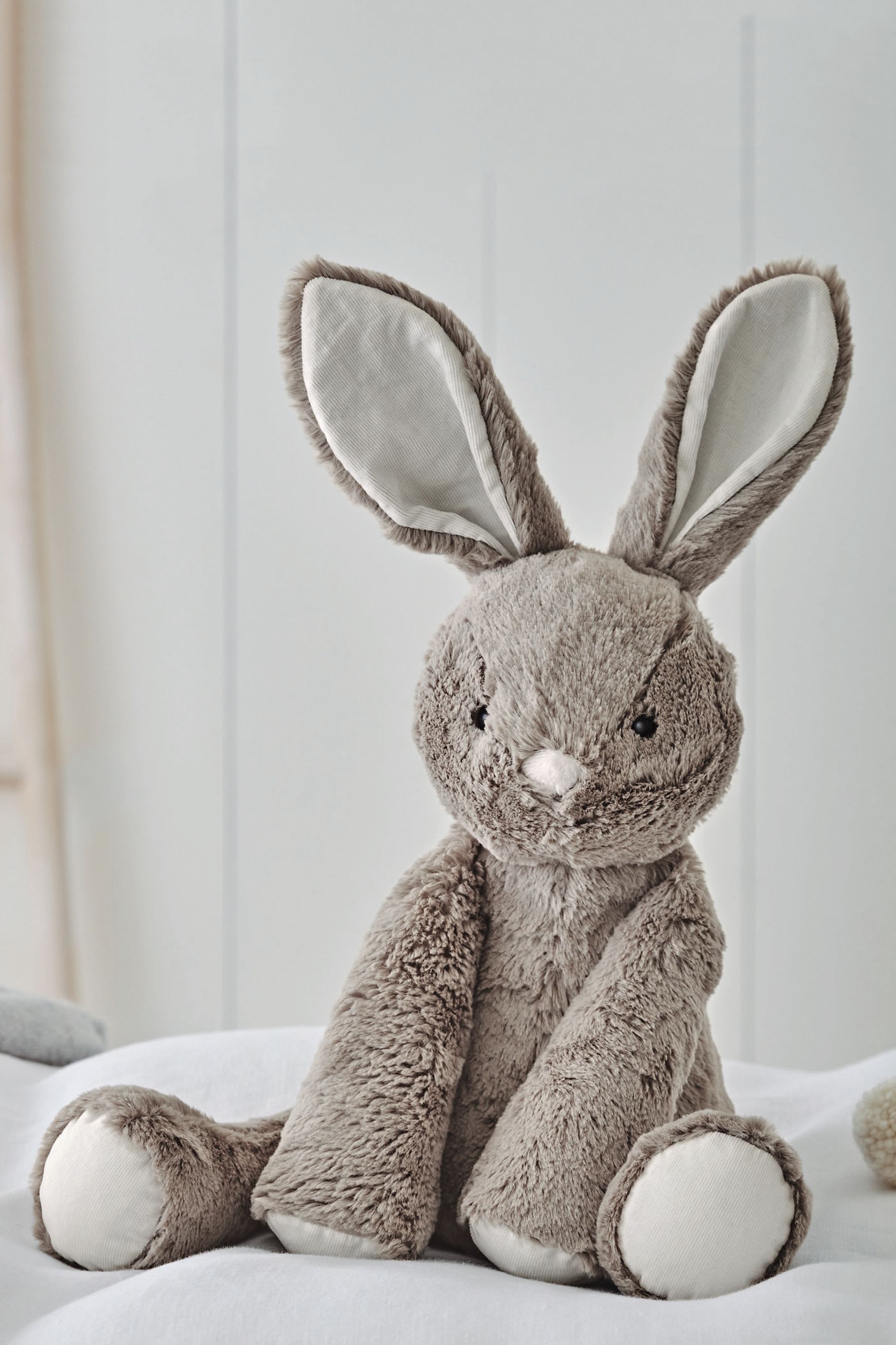 The white store company jellycat