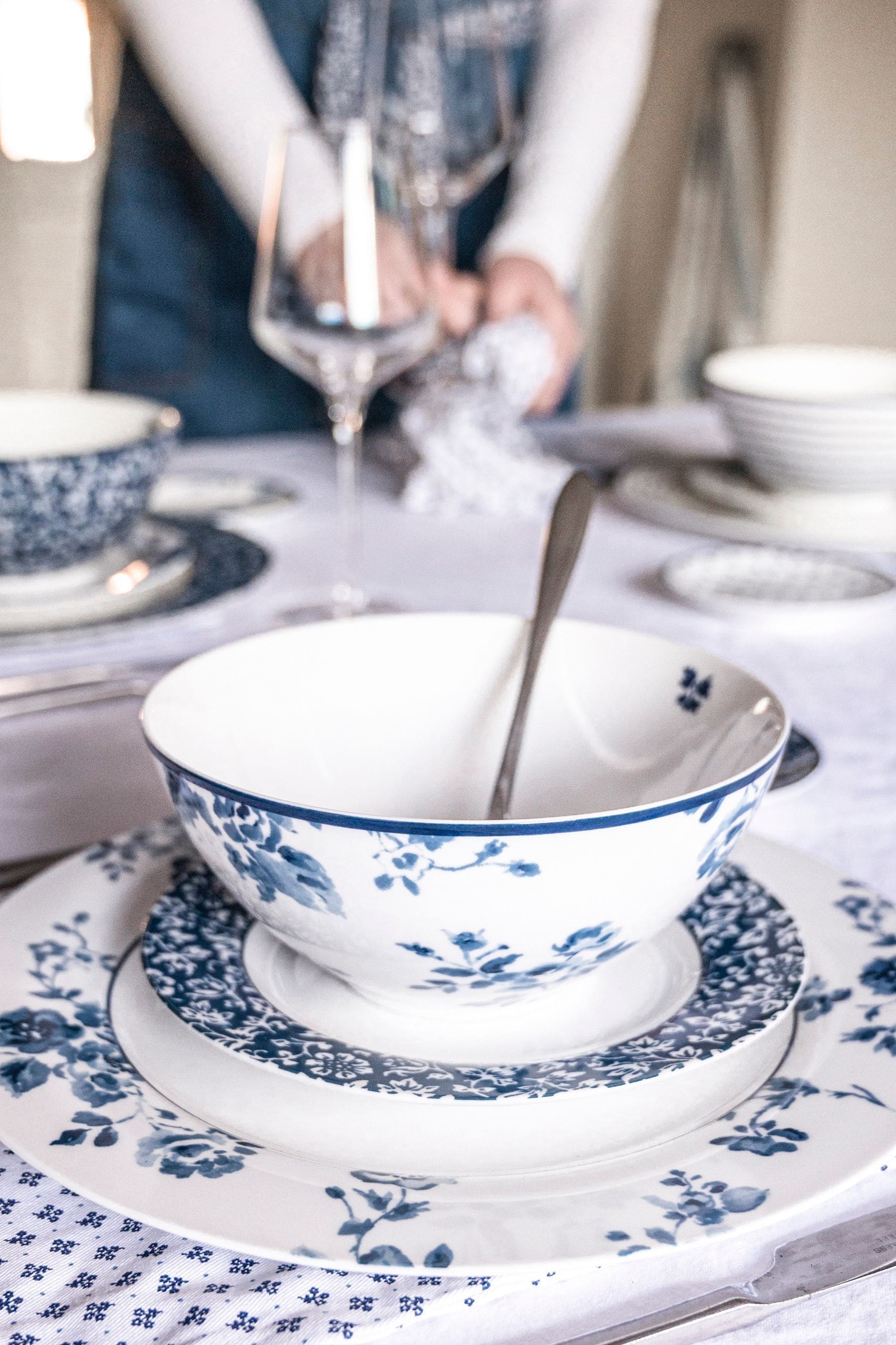 Blue dinner shop sets