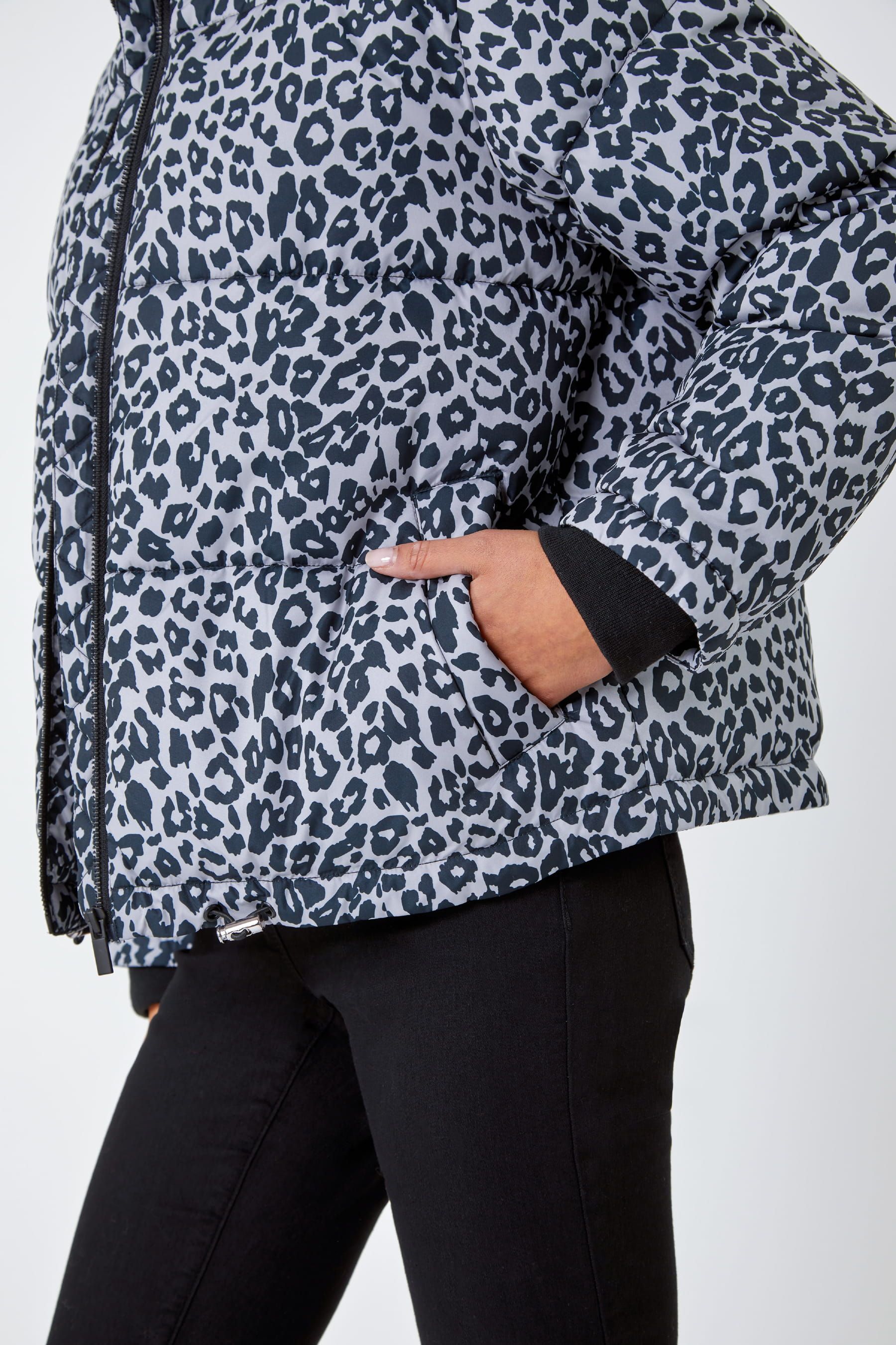 Petite deals leopard jacket