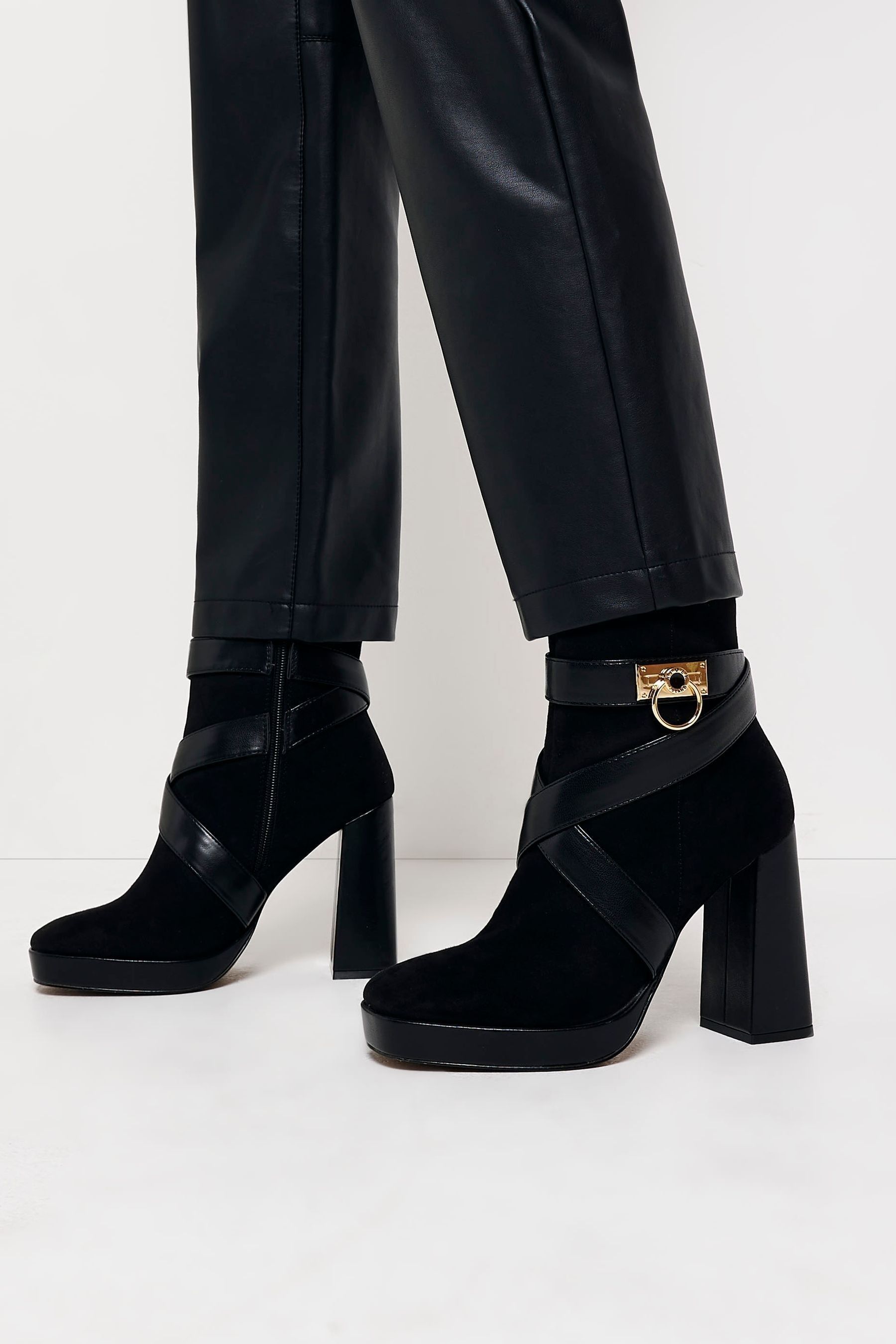 River island padlock boots 2025