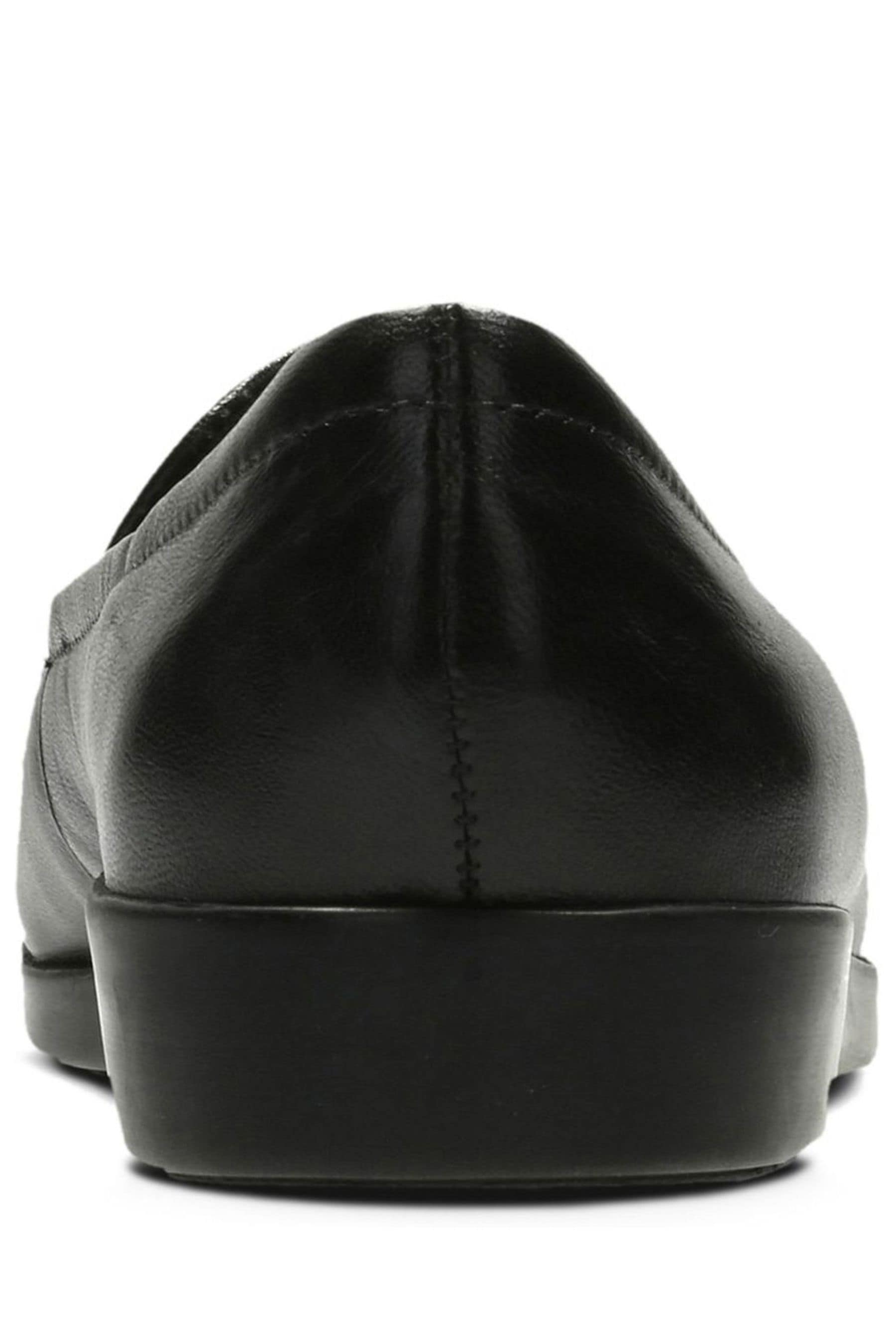 Clarks georgia hotsell shoes