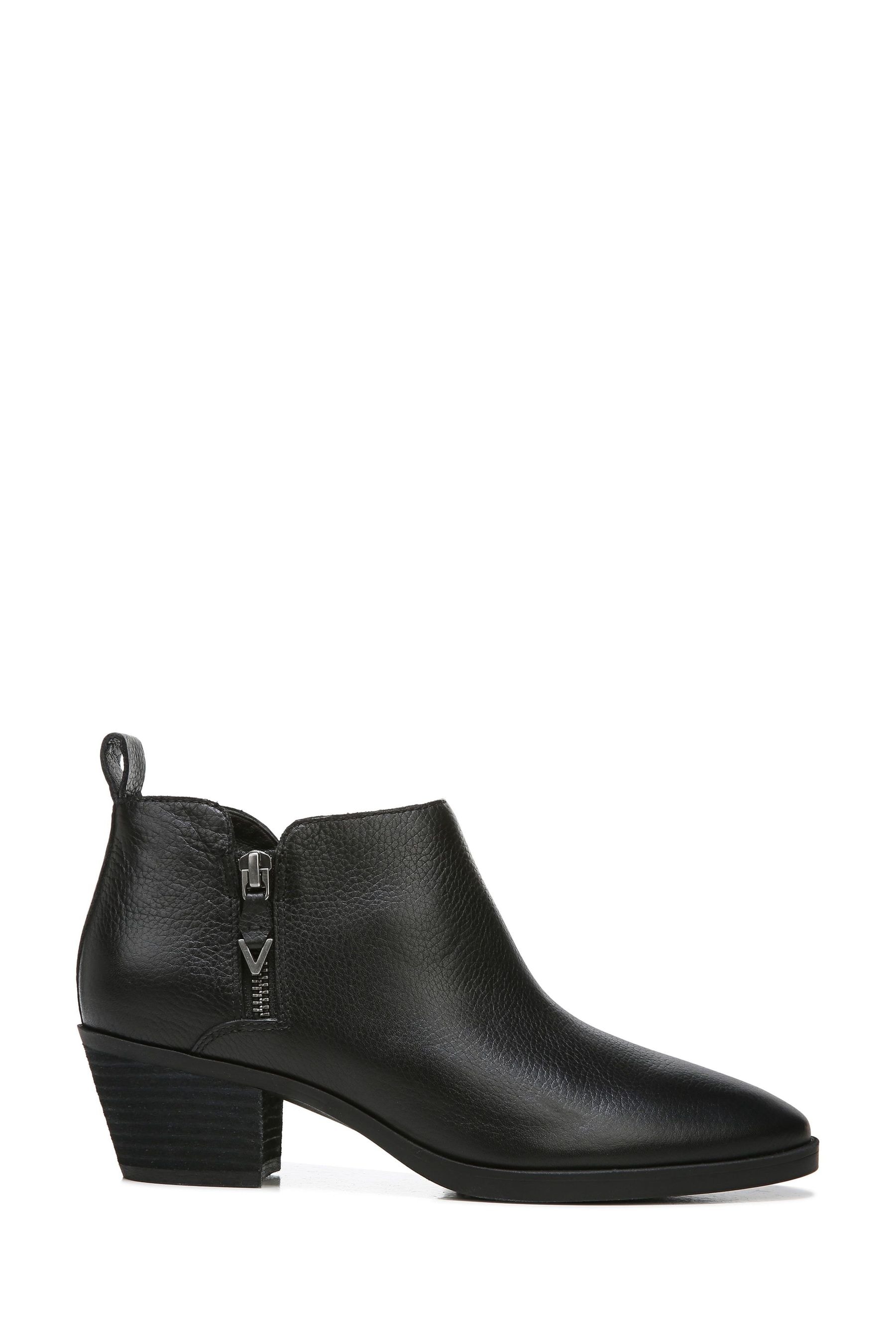 Vionic white best sale boots