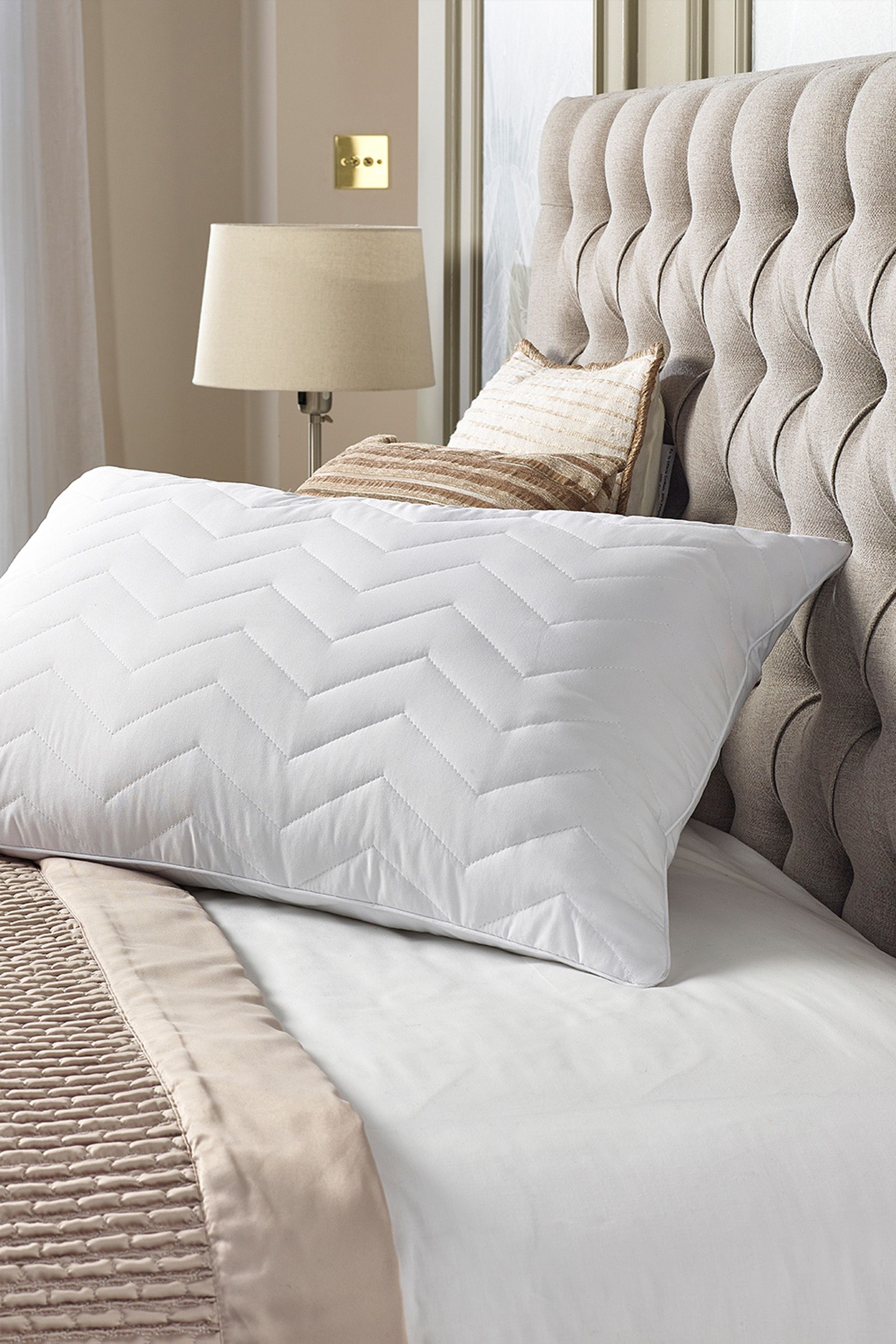 Slumberdown luxury cheap soft pillows