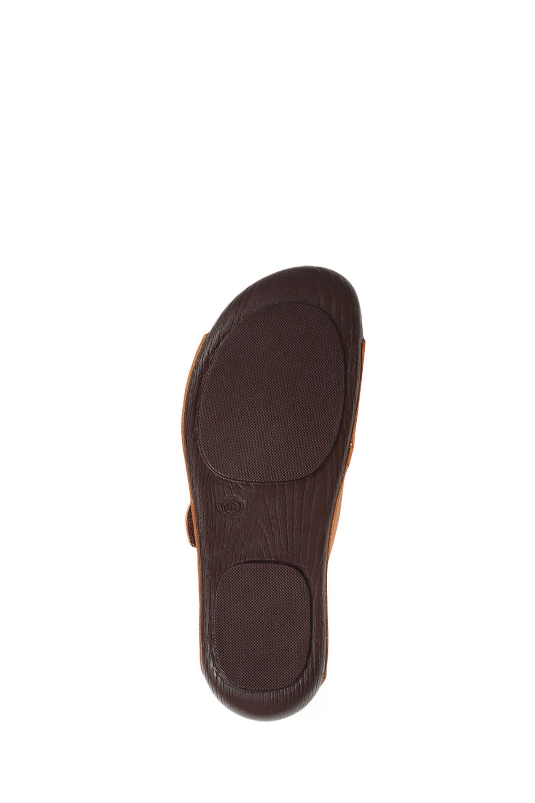 Pavers hotsell slippers mules