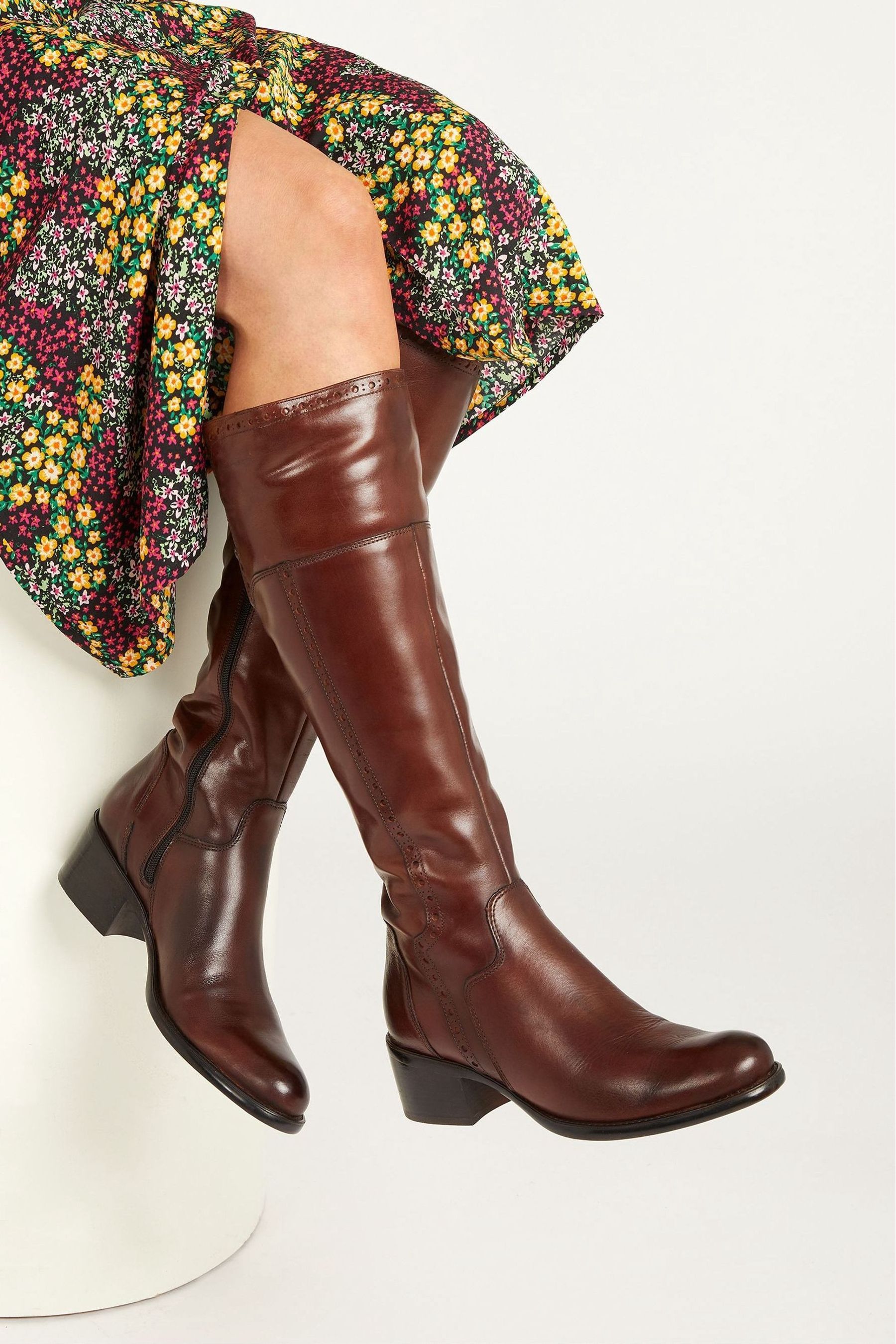 Slim fit new arrivals riding boots