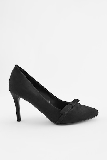Black Forever Comfort® Round Toe Bow Court Shoes