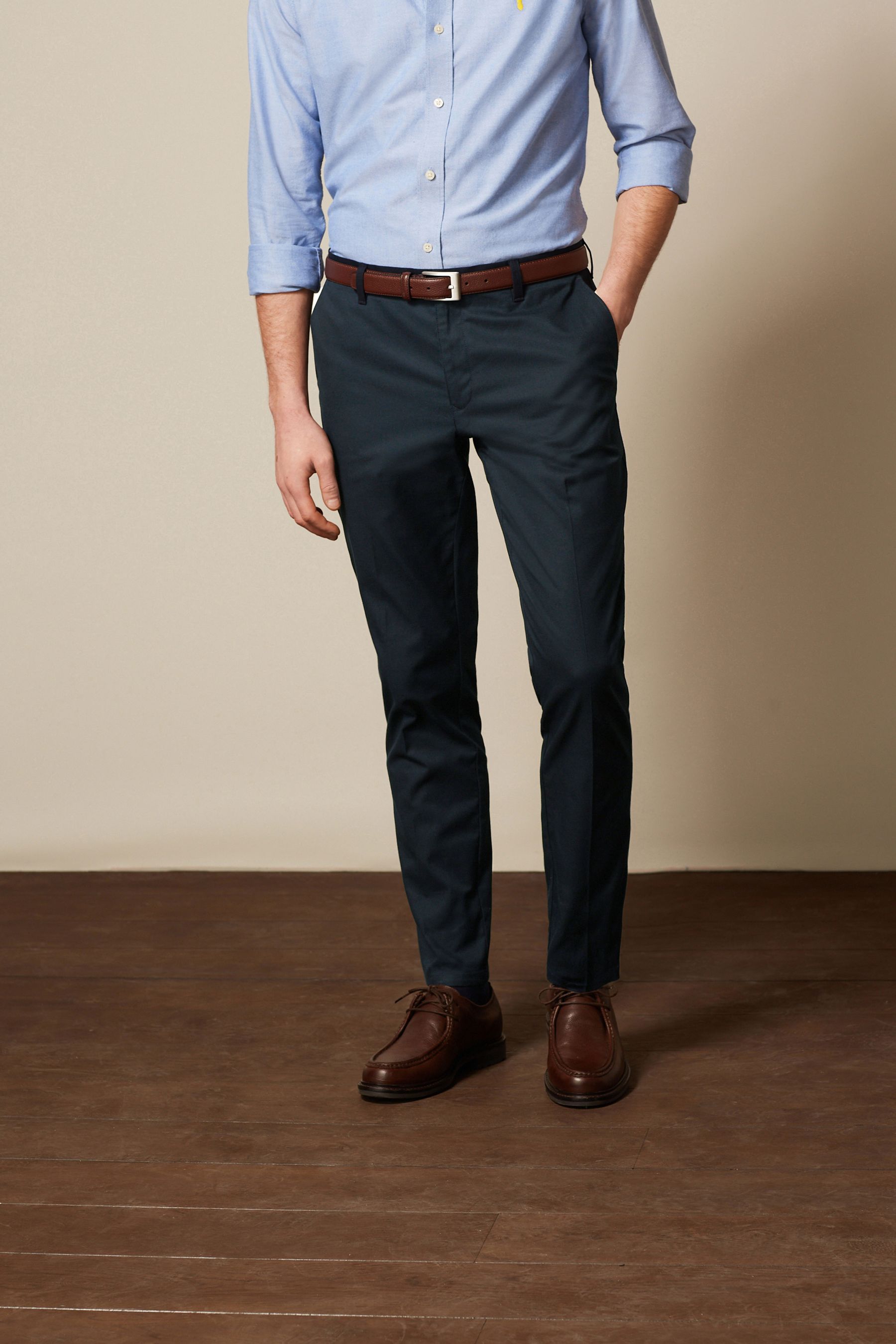 Navy sales chinos next