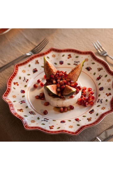 Villeroy and Boch Red Toy's Delight Christmas Dinner Plate
