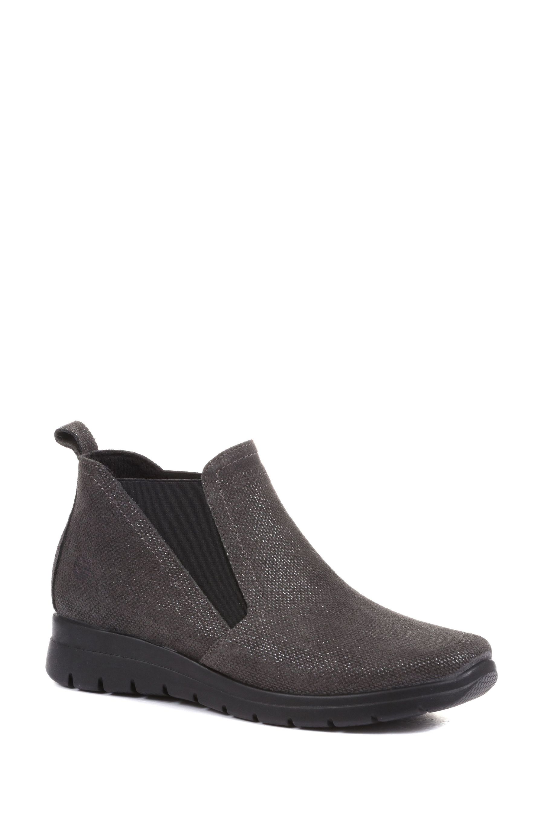 Fly flot boots uk 2025