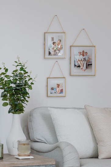 Chapter B Gold Ribbed Hanging Frame