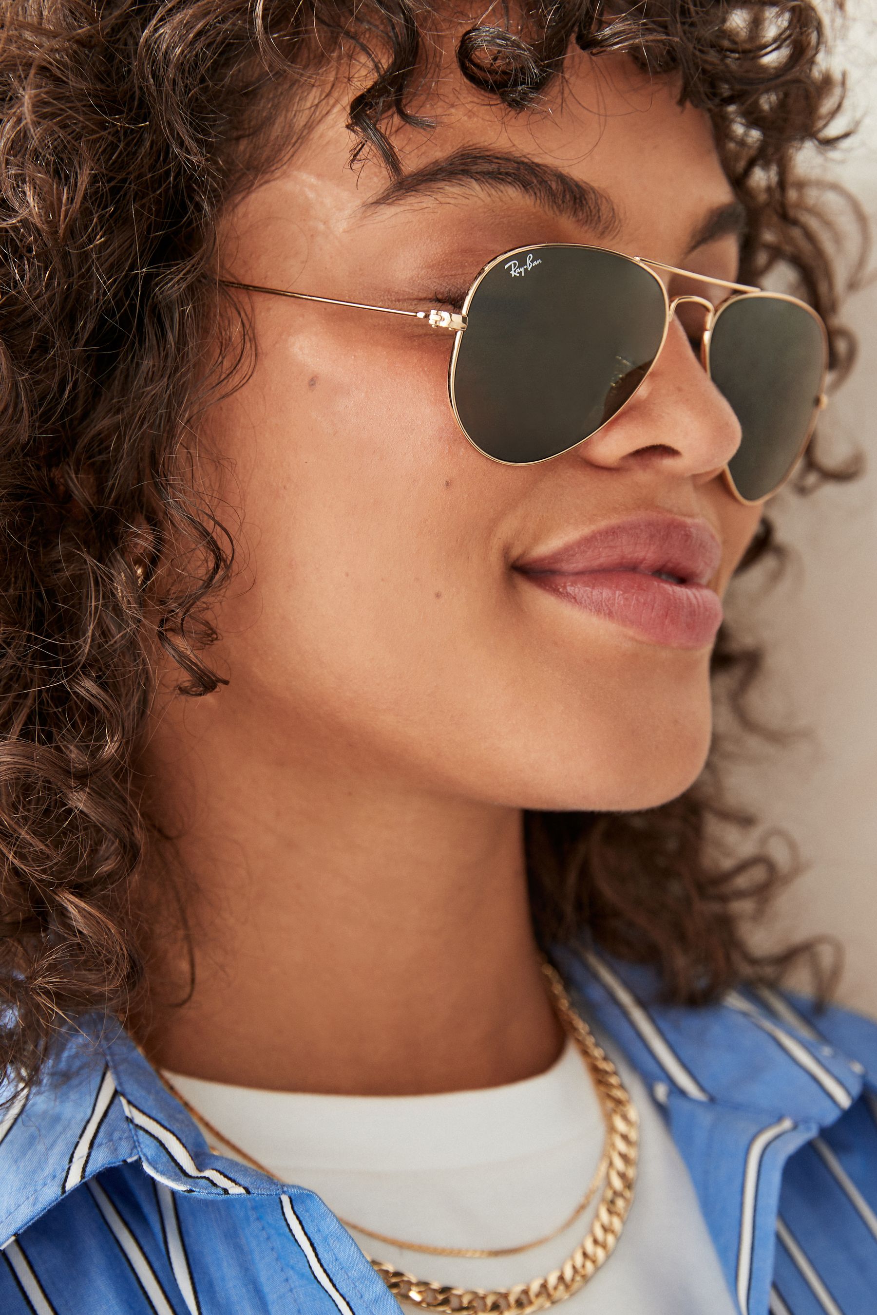 Medium aviator sunglasses outlet