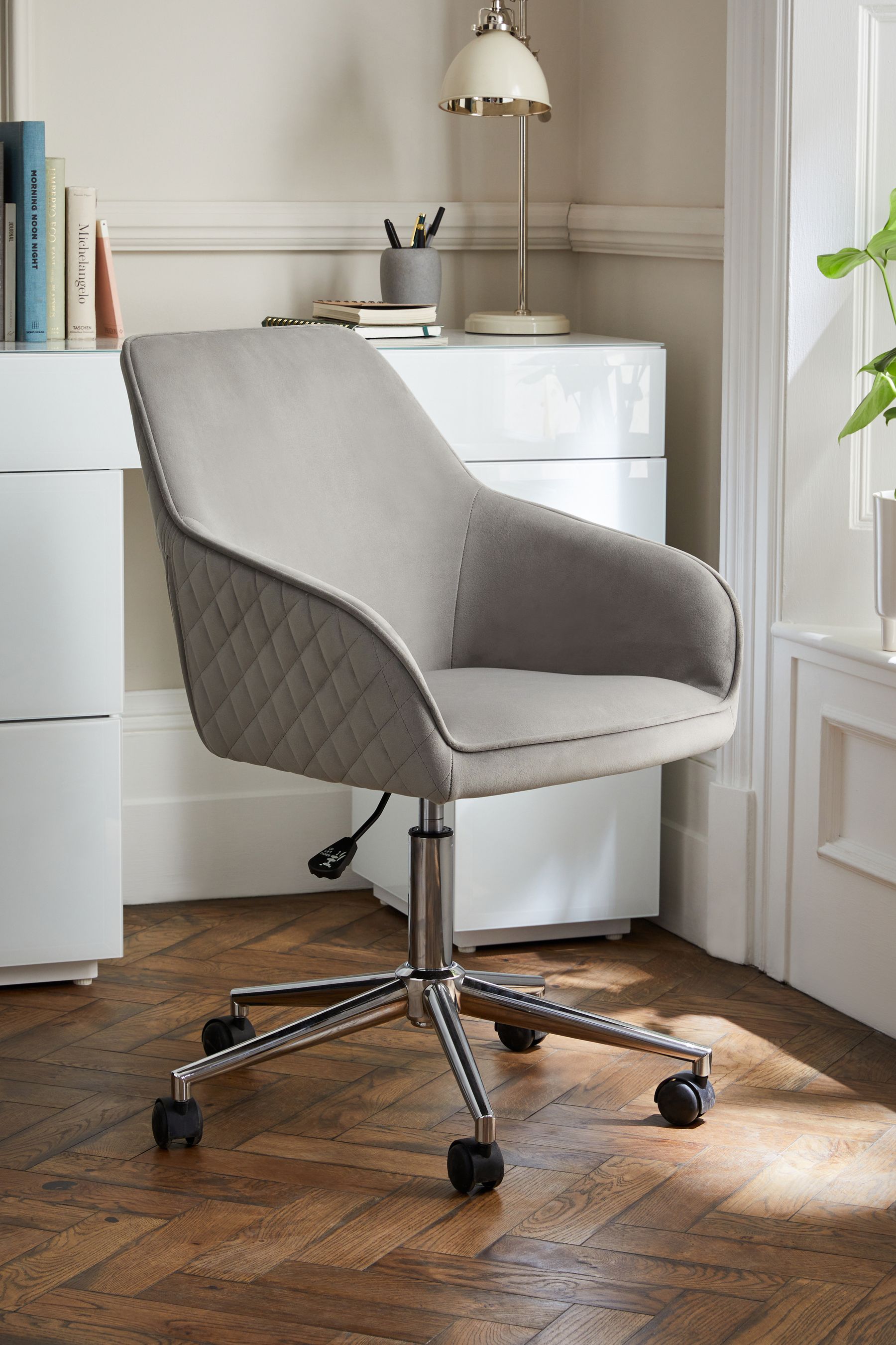 Gray swivel outlet desk chair