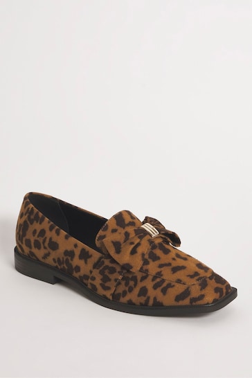 Simply Be Classic Loafers With Bow Trim in Wide/Extra Wide Fit