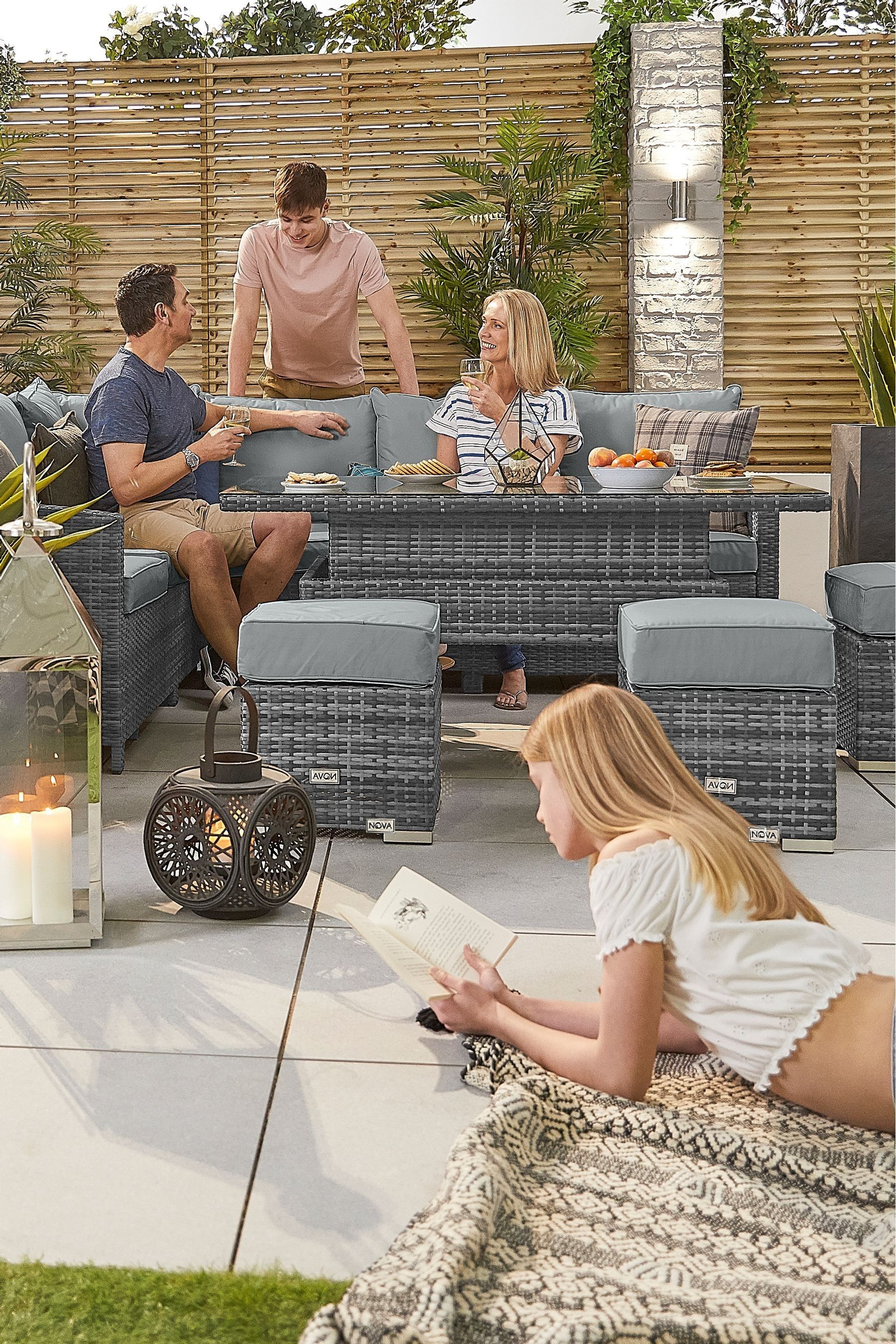 Left hand hotsell rattan corner sofa