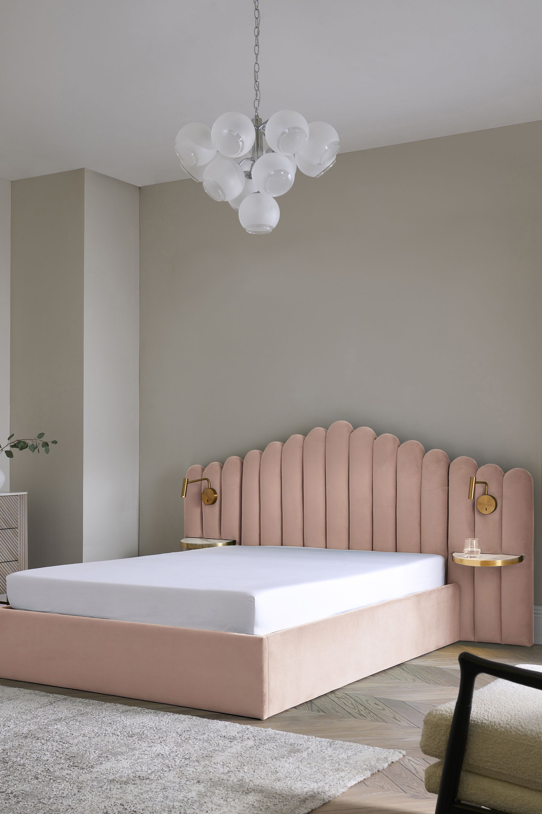 Soft pink hot sale bed