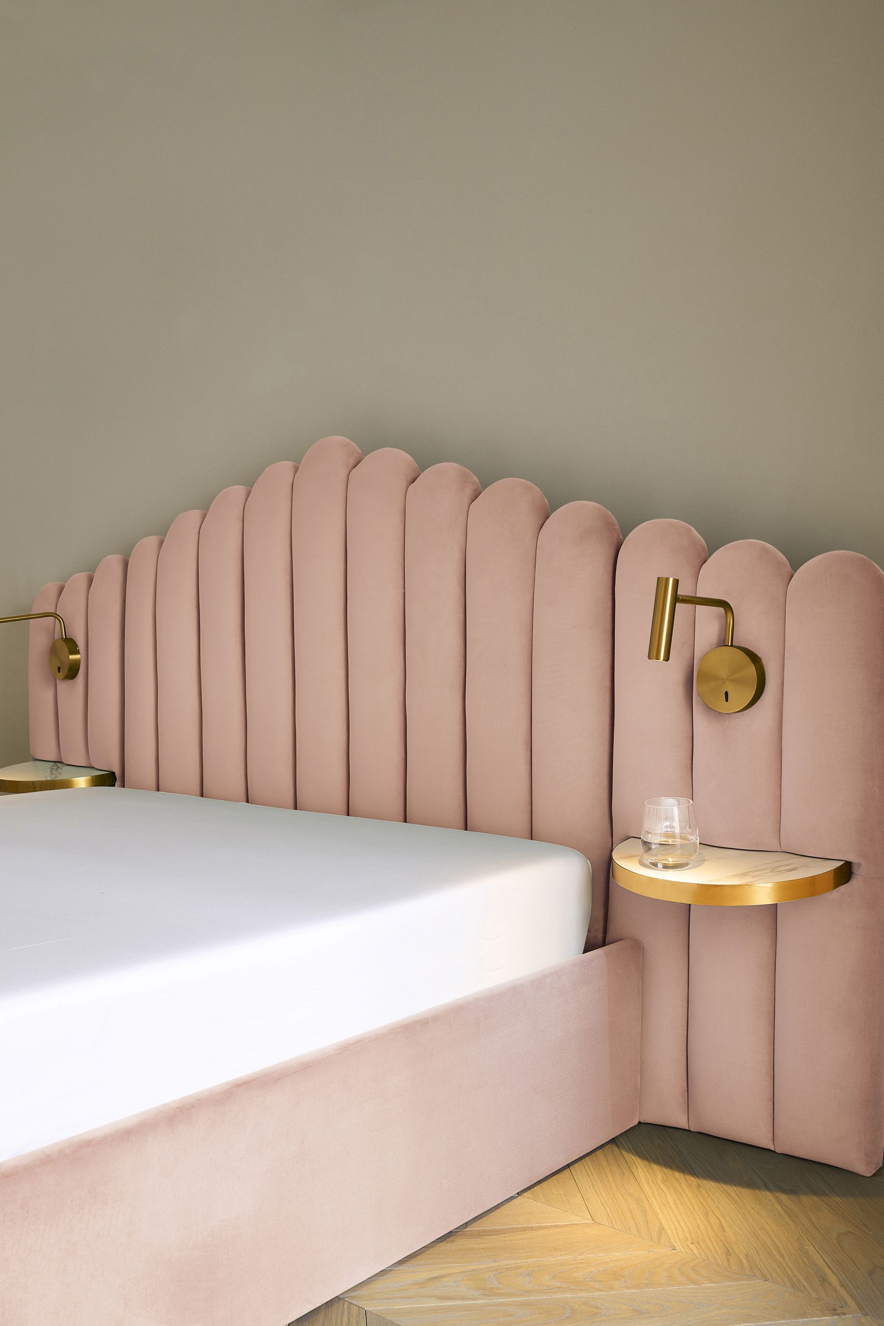 Blush top queen bed