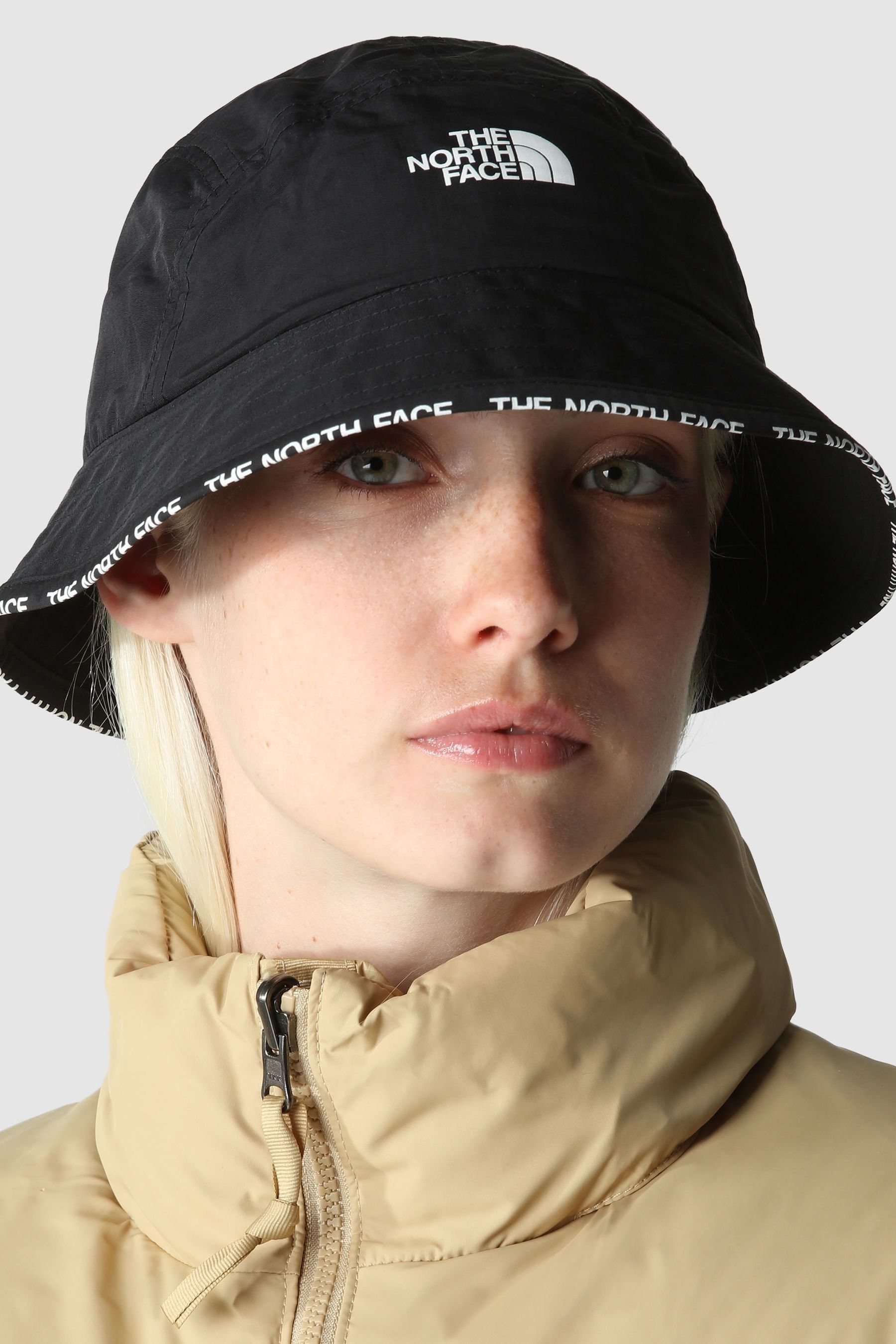 Bucket the north face deals