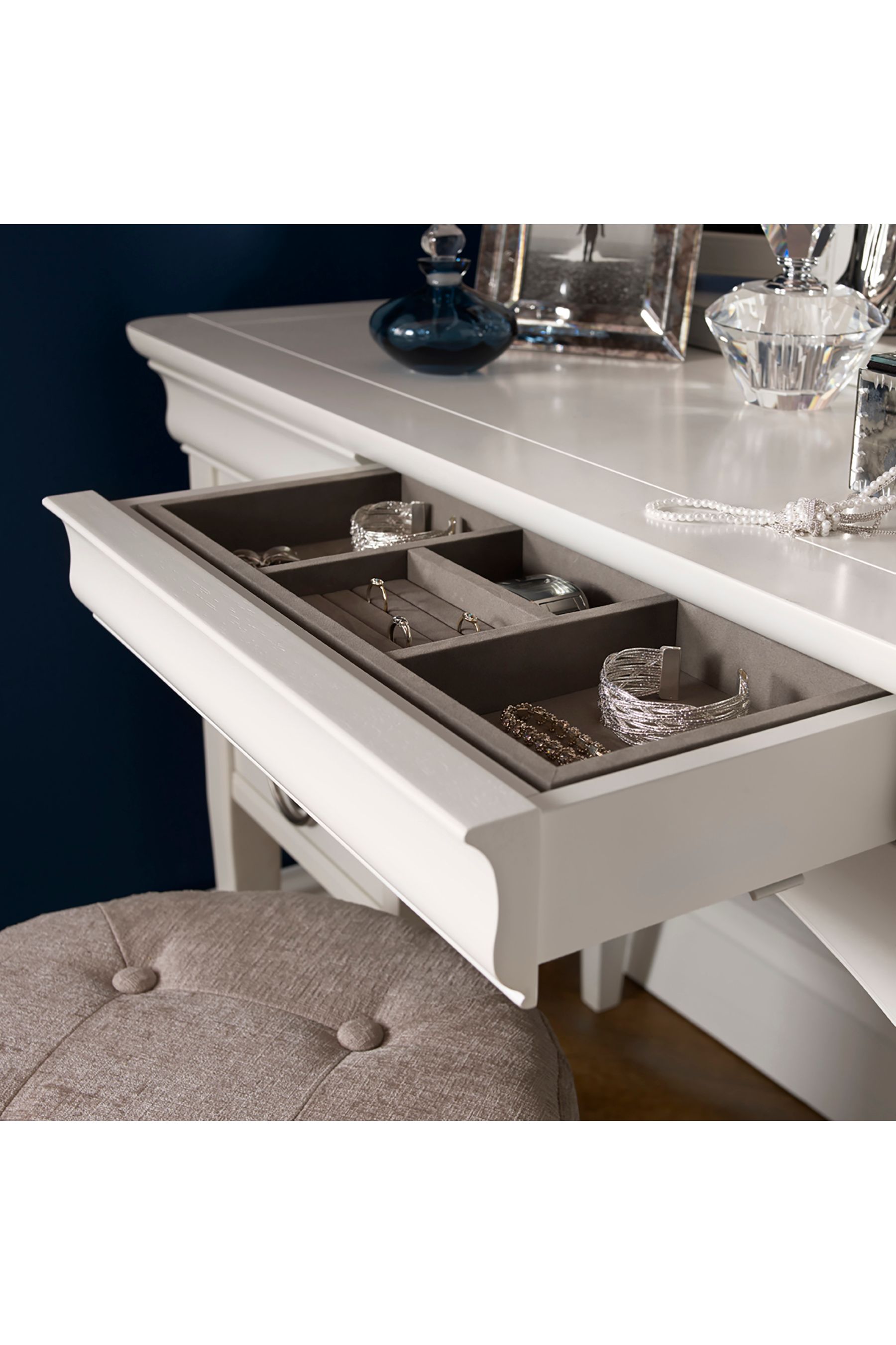 Bentley Designs White Chantilly Dressing Table