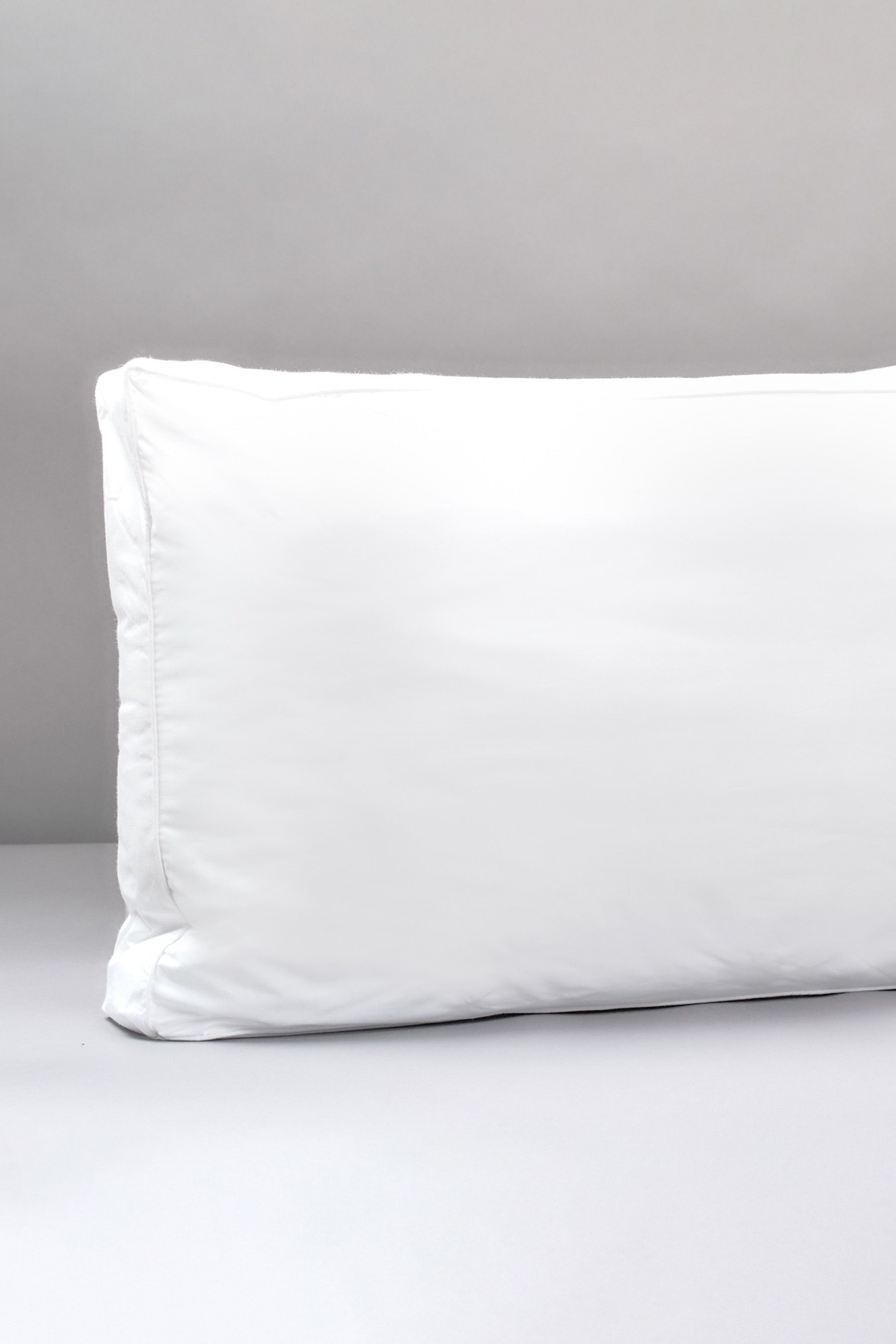Slumberdown box shop pillow
