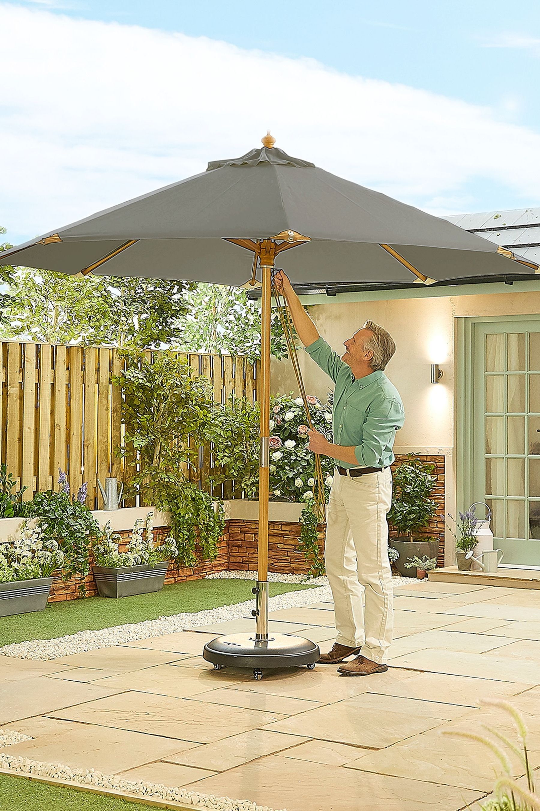 Mamas and papas deluxe sales parasol