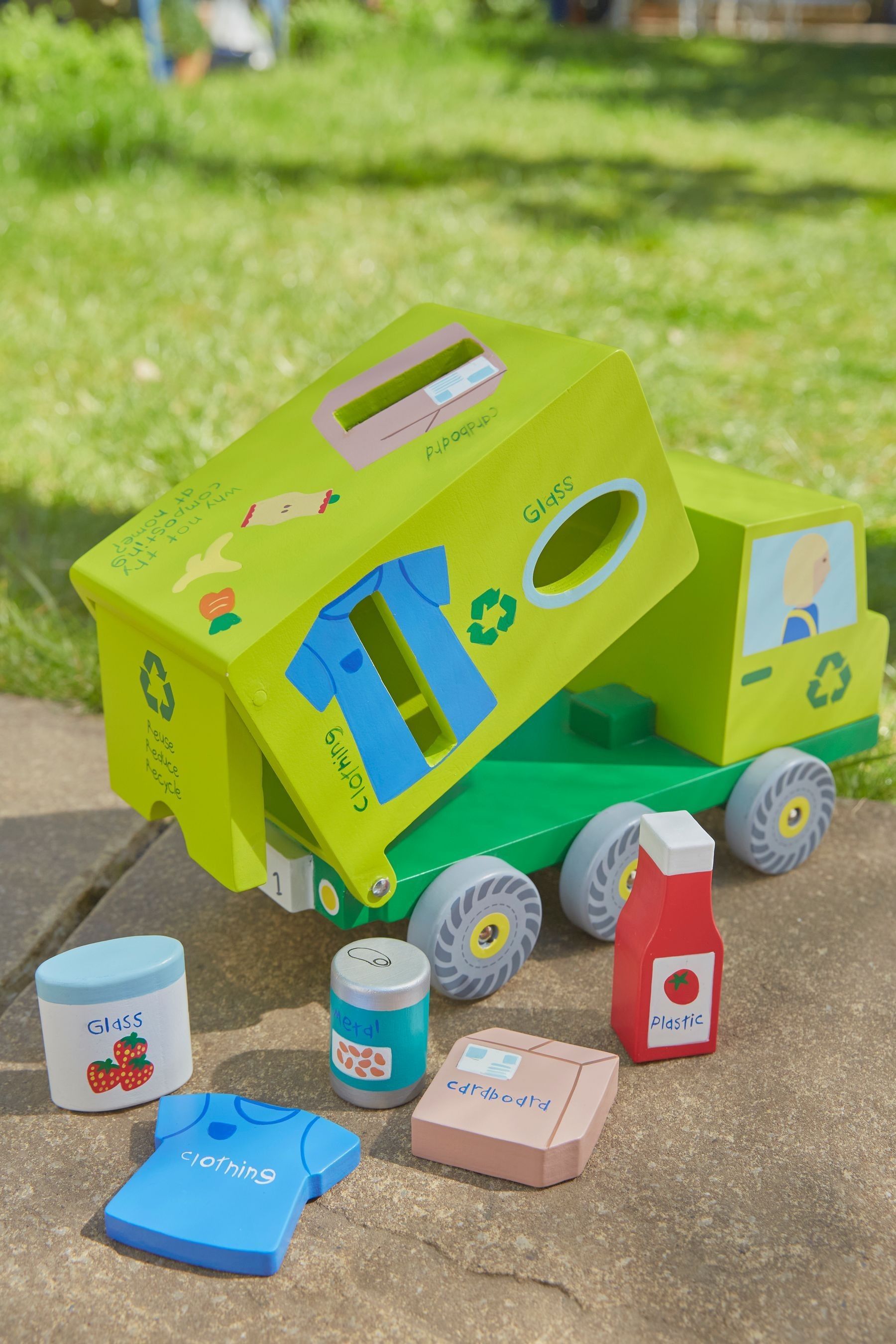 JoJo Maman B b Wooden Recycling Truck Sorter