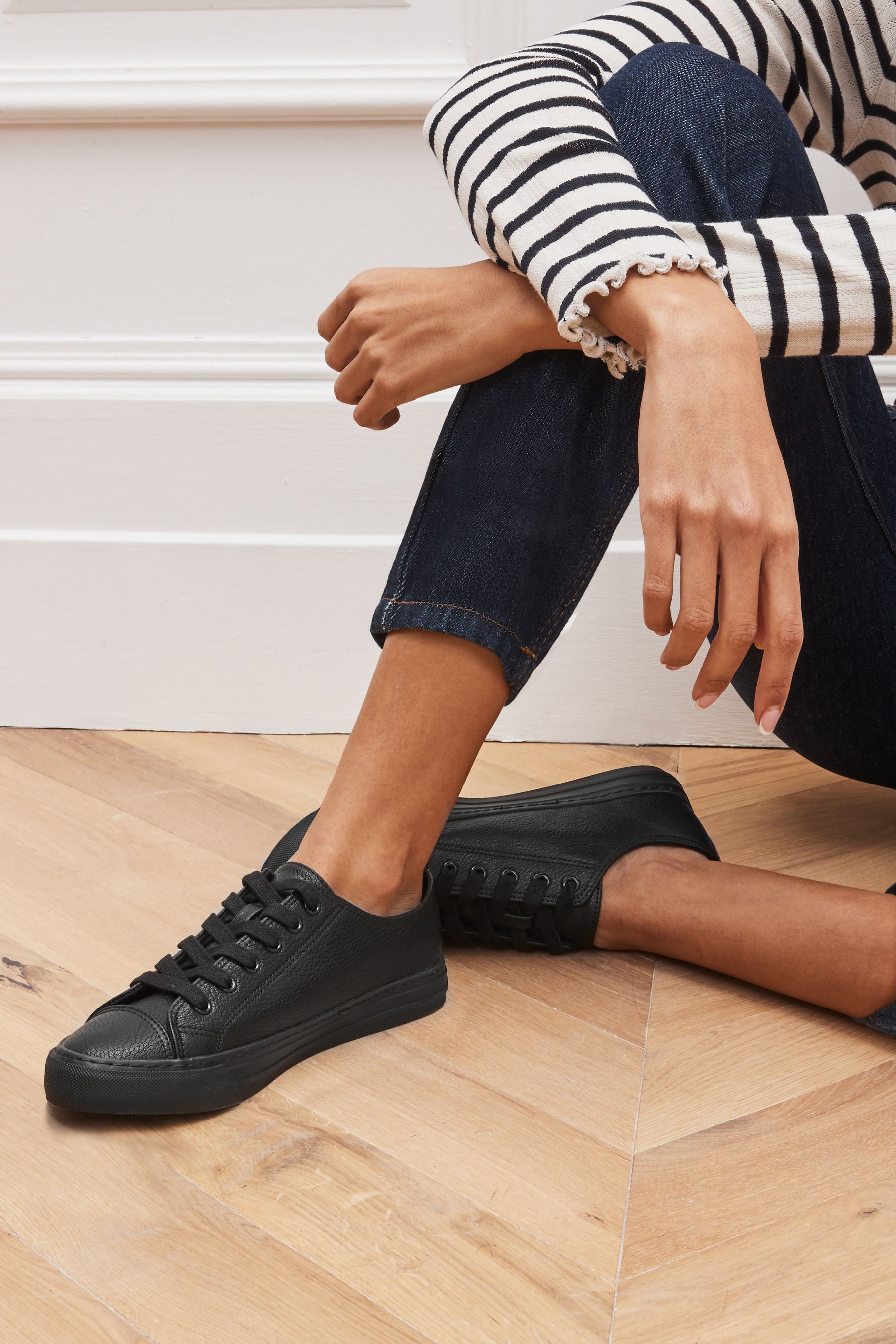 Black Wide Fit Forever Comfort Baseball Trainers