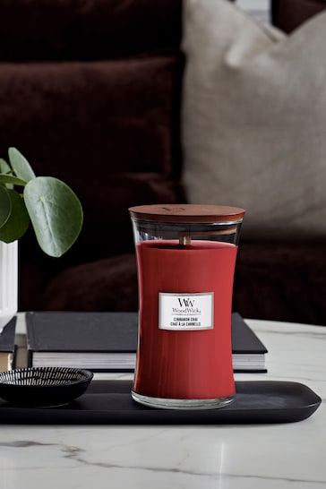 Woodwick Red Large Hourglass Cinnamon Chai Candle