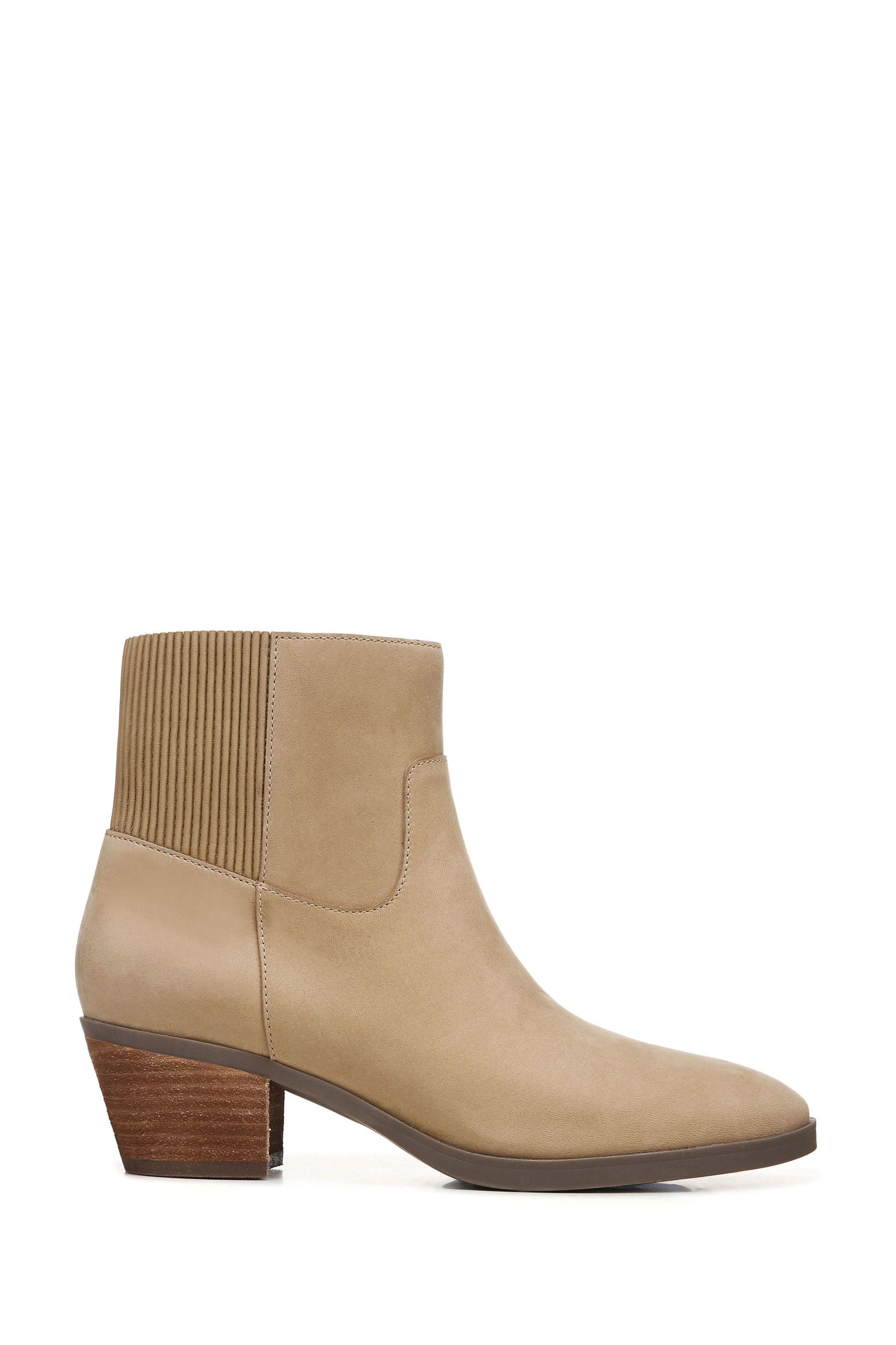 Vionic ankle discount boots uk