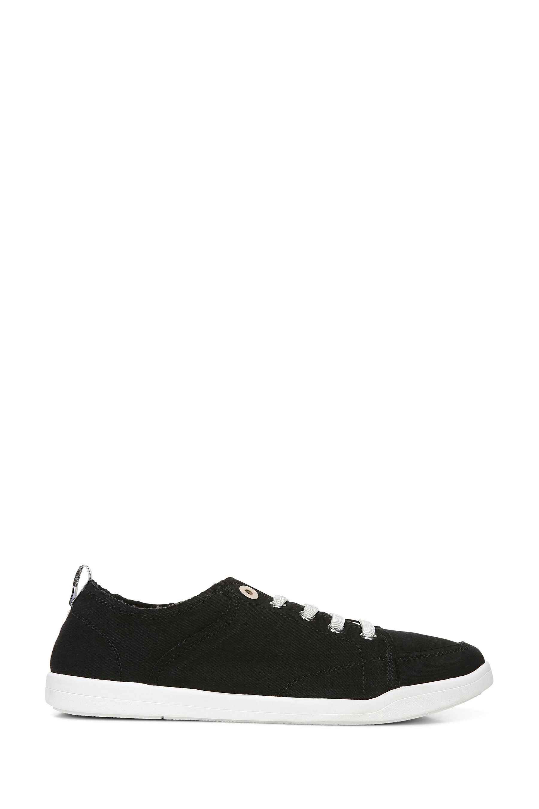 Vionic sale canvas sneakers