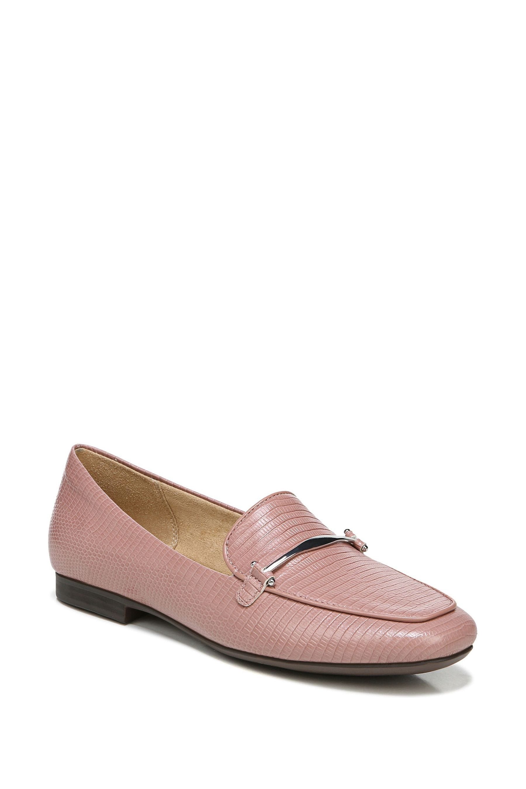 Emiline flat shop loafer naturalizer