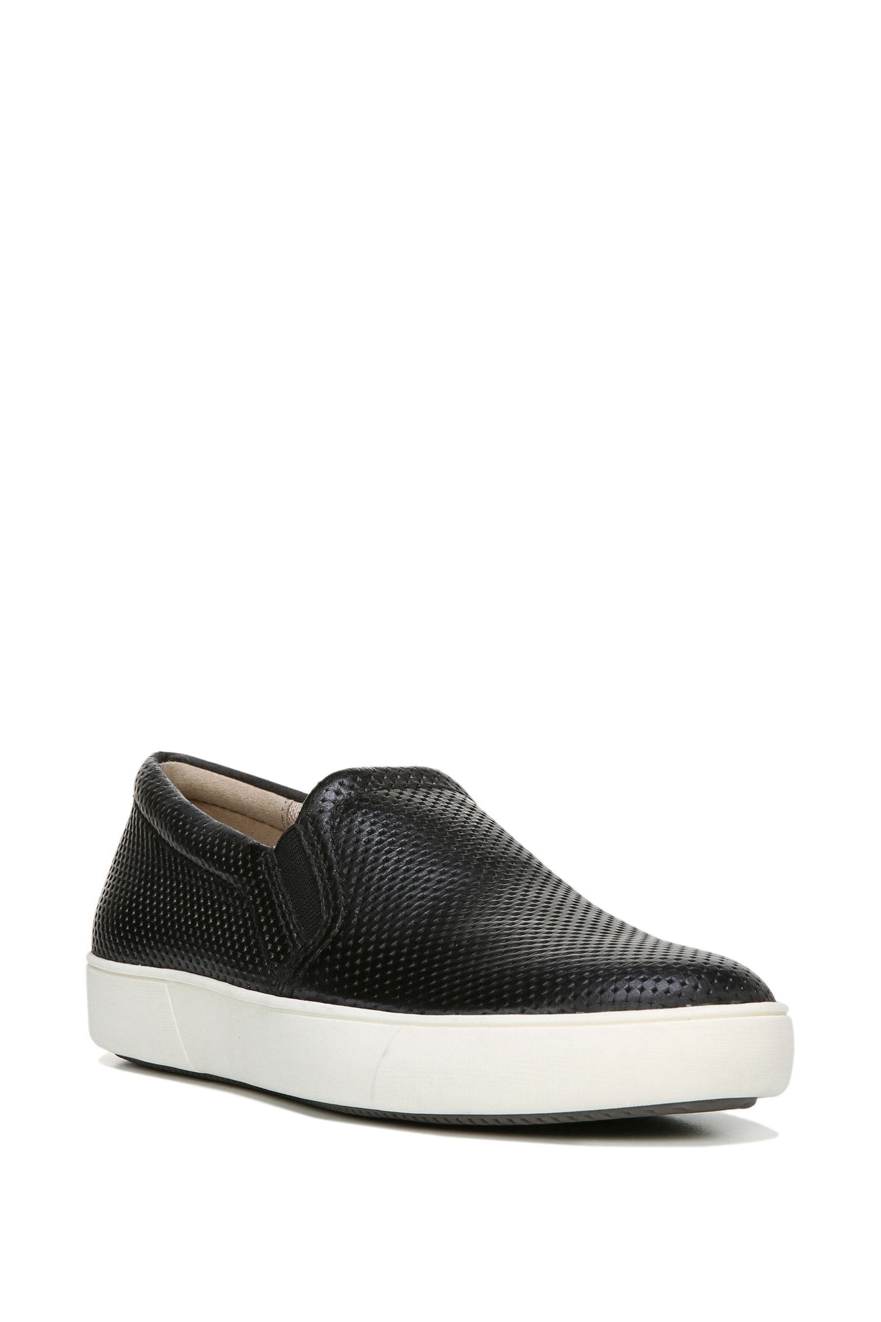 Naturalizer non slip shoes discount