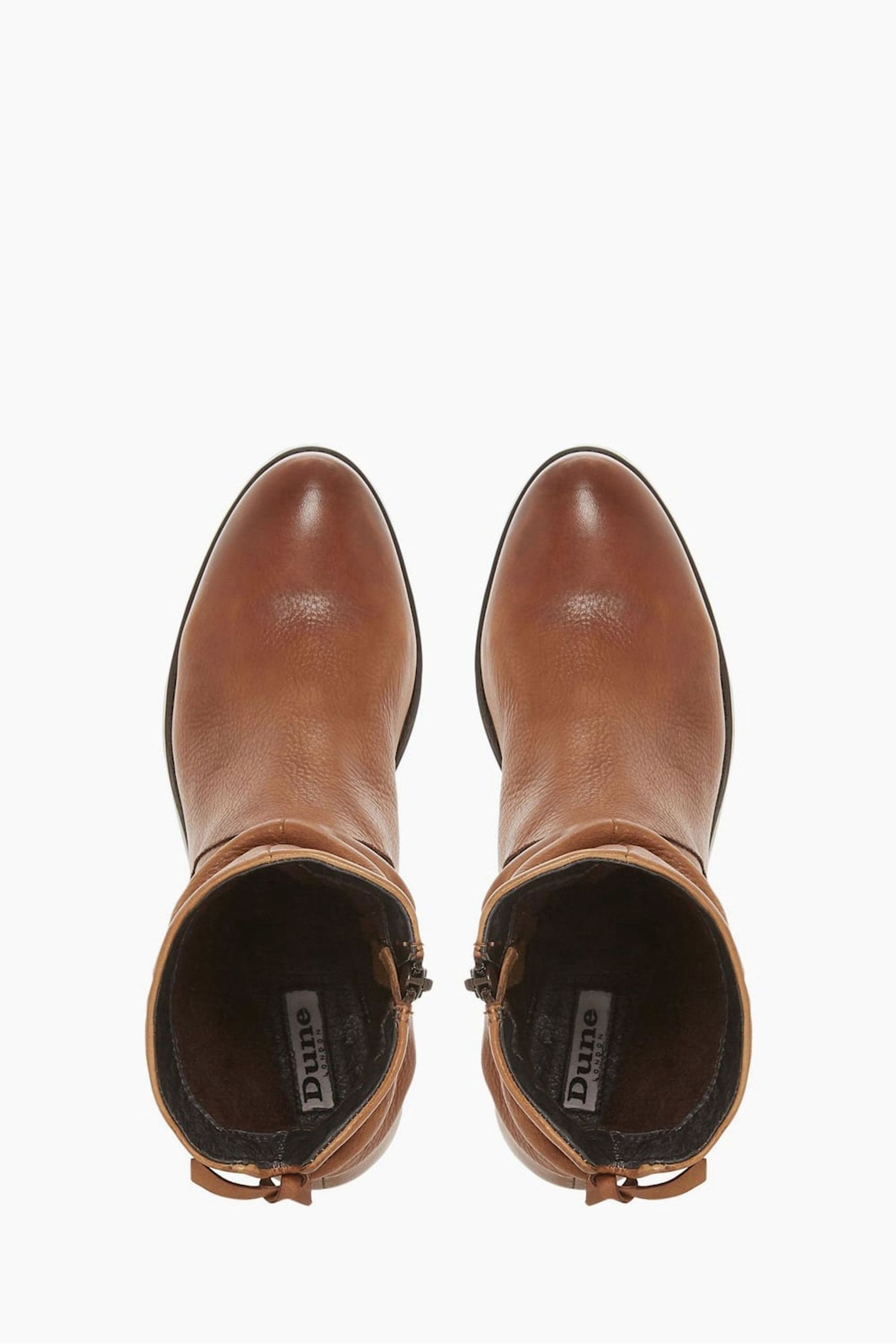 Dune pagers deals tan boots