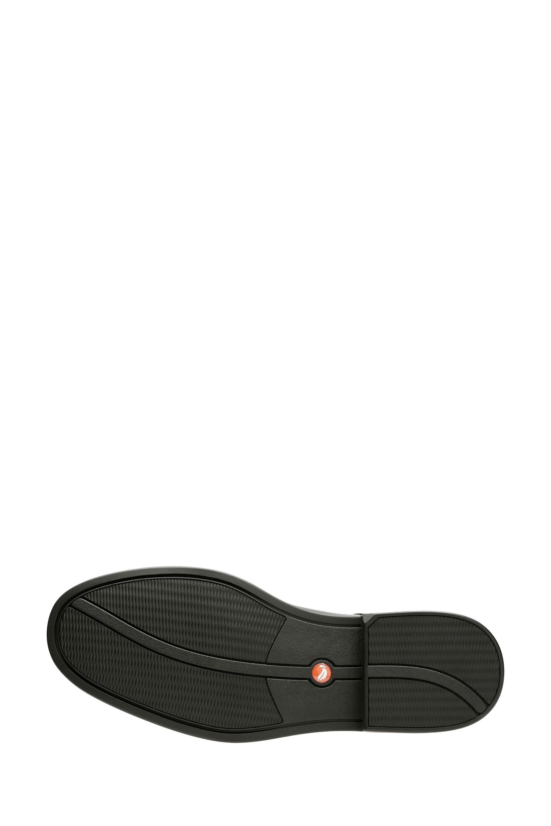 Buy Clarks Black Standard Fit F Leather Un Aldric Park Shoes