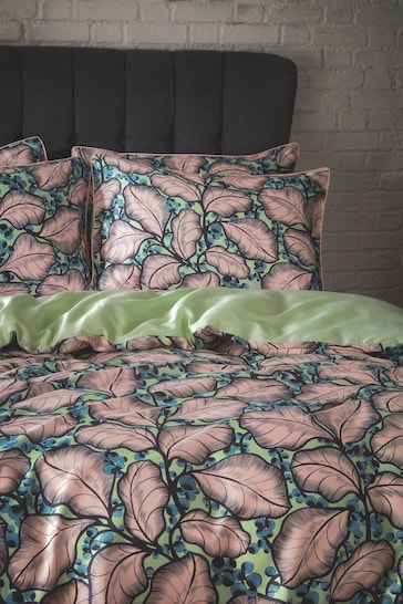 EW by Edinburgh Weavers Green Magali Cascading Leaves 200 Thread Count Cotton Sa Duvet Cover And Pillowcase Set