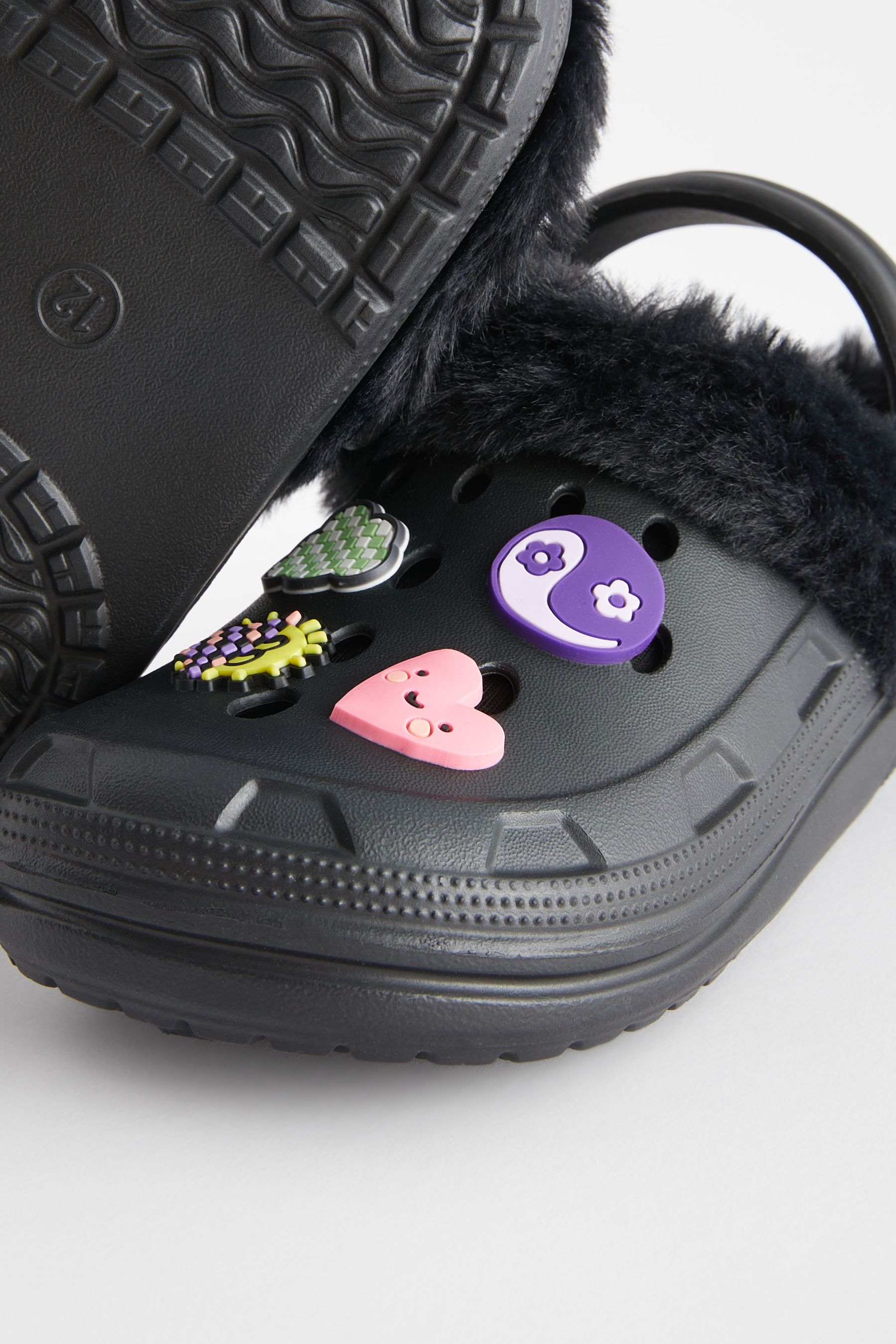 Fur lined crocs lidl best sale