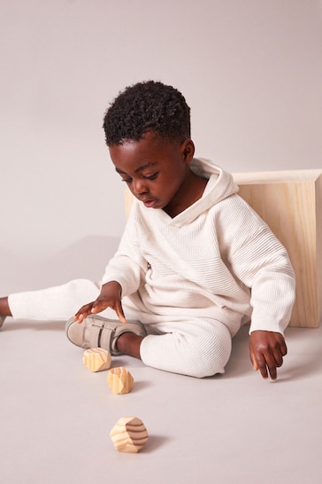 Trangoworld Kortärmad T-shirt Gonny CA - Buy Ecru Natural Knitted Textured  Hoodie and Joggers Set (3mths - 7yrs) from the FitforhealthShops online shop