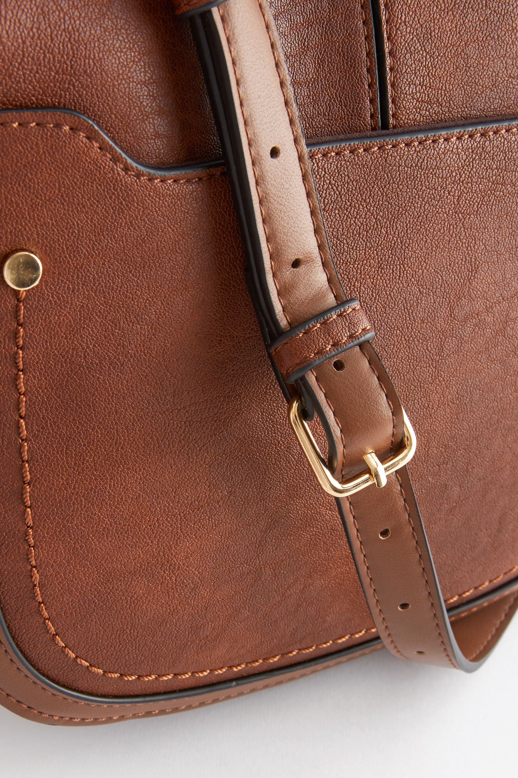 Joules tan leather saddle shop bag