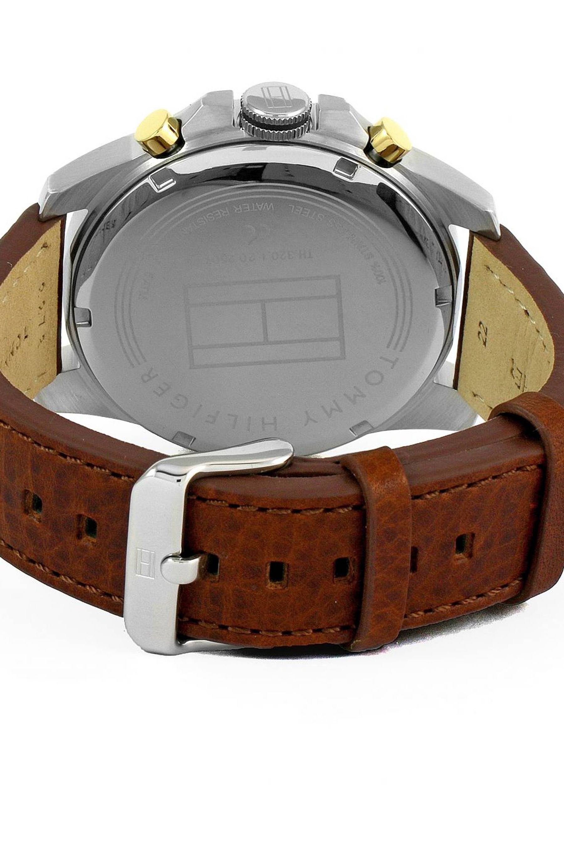 Hilfiger best sale decker watch