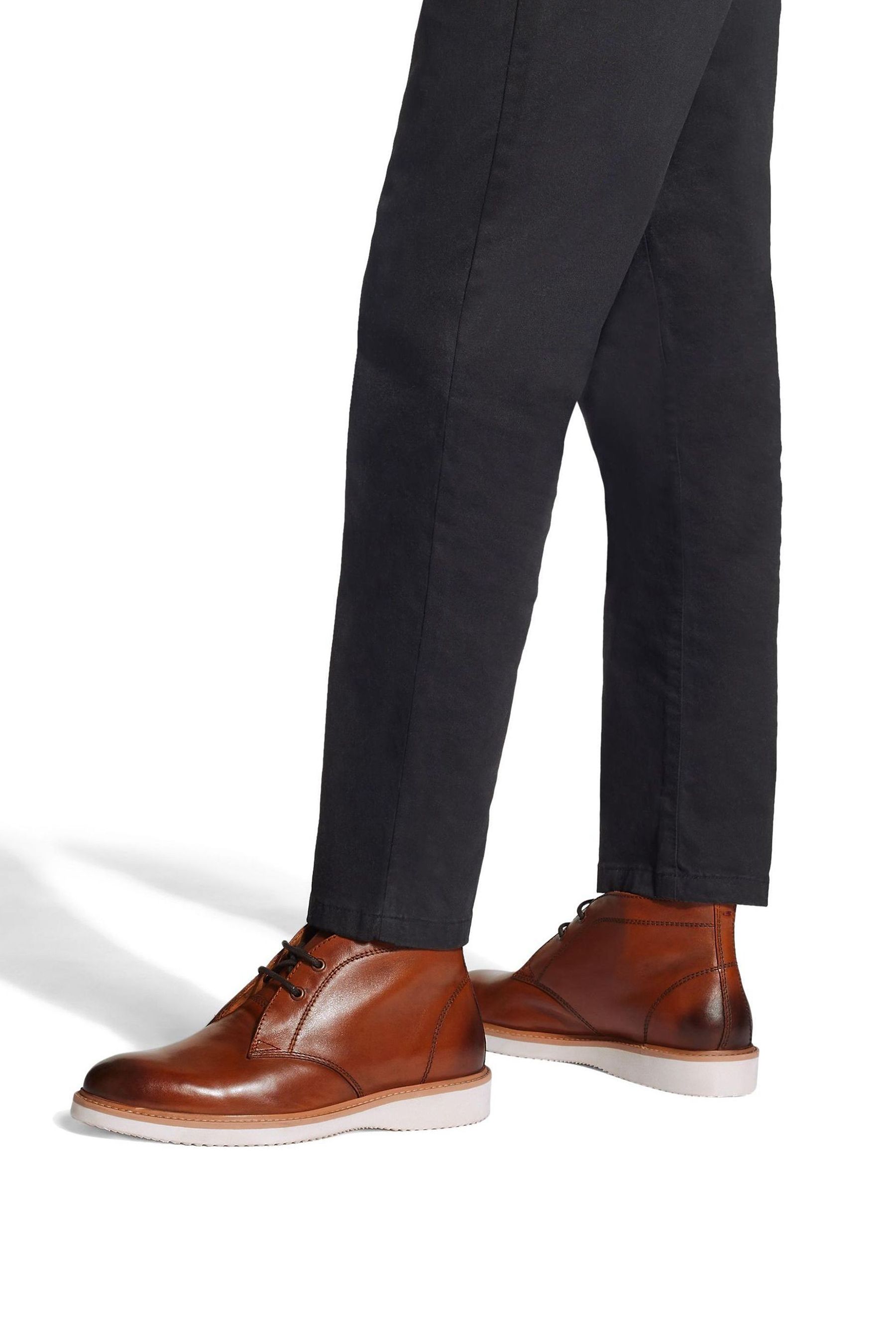 Kurt geiger sale chukka boots