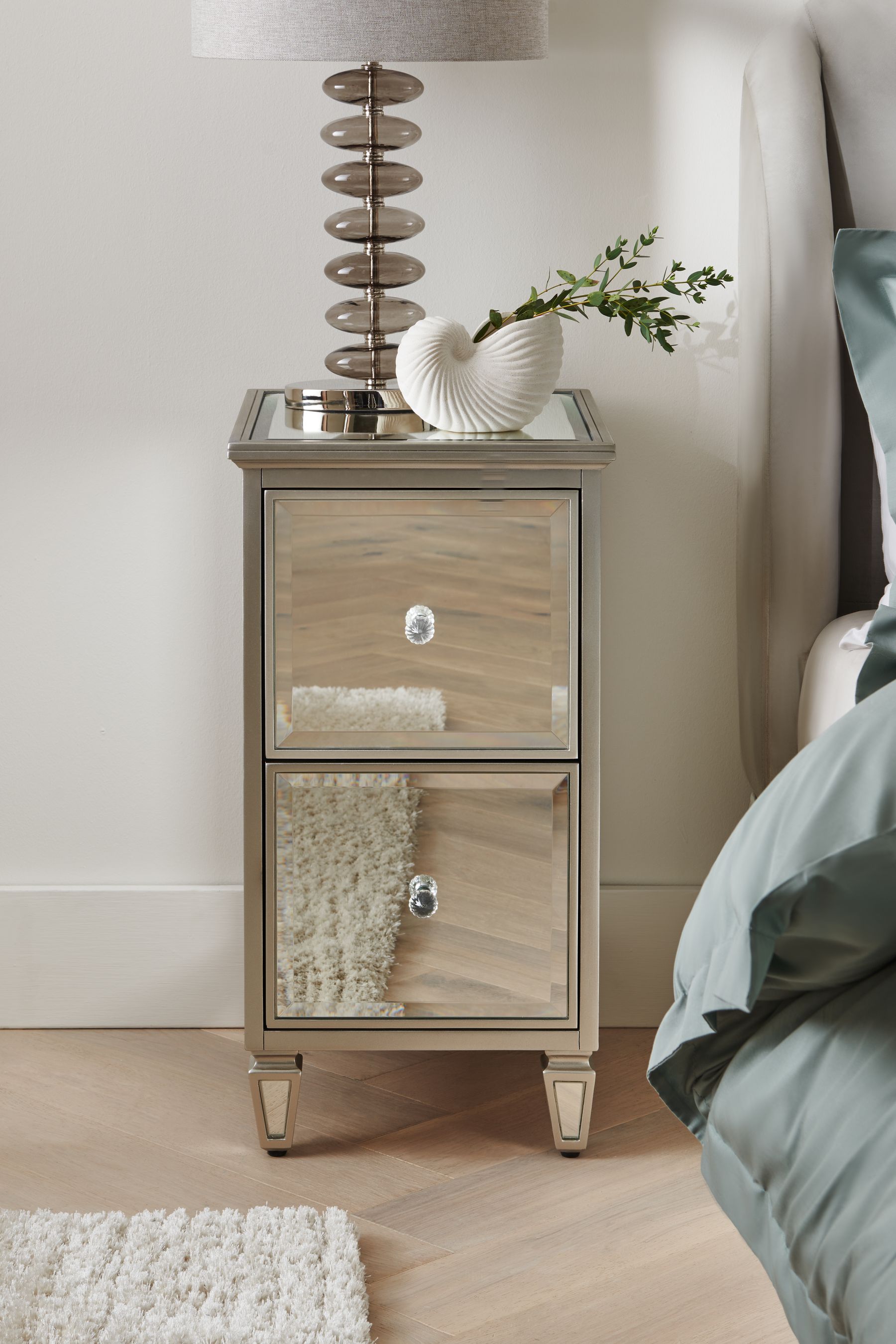 Narrow bedside table max 35cm new arrivals