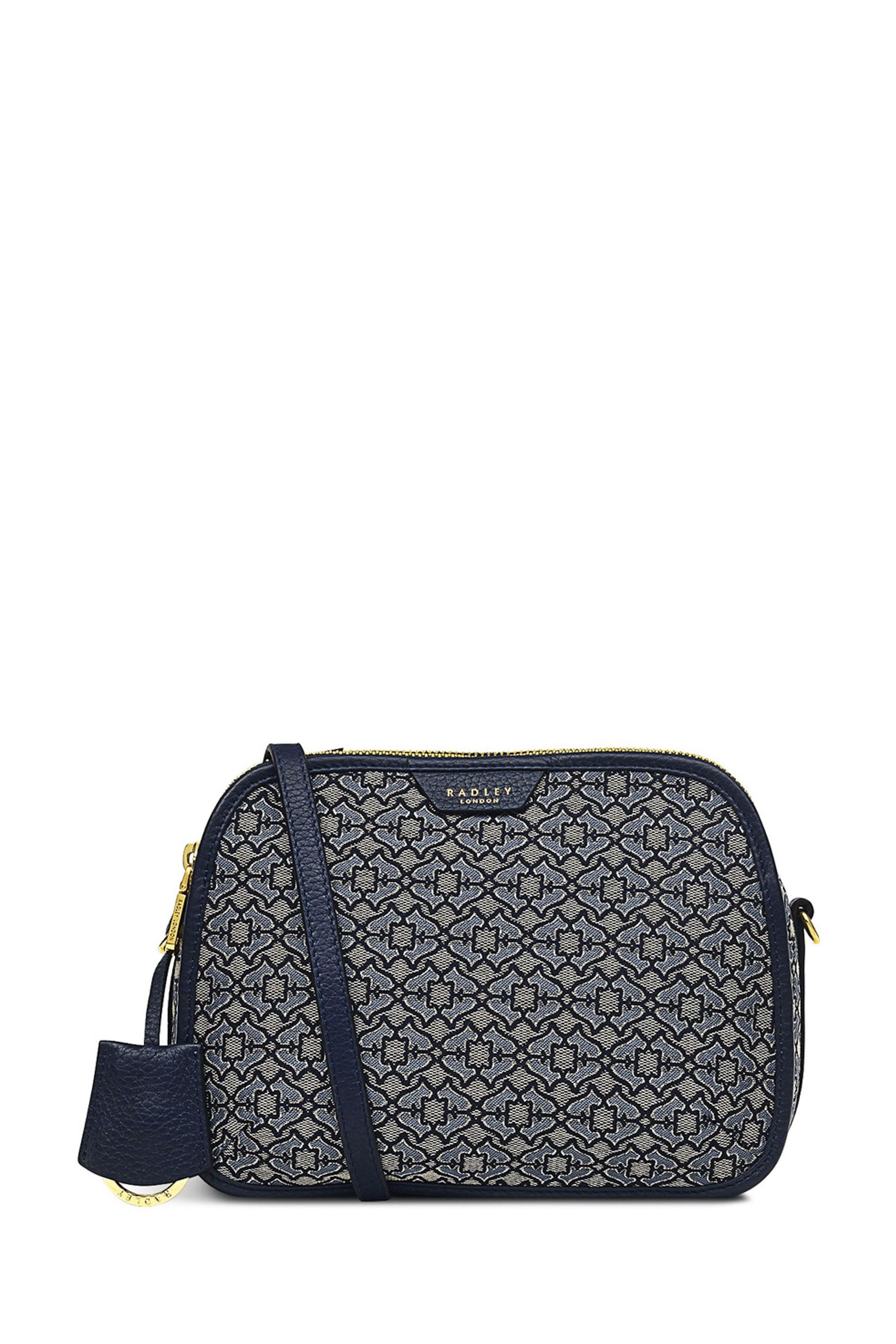 Gramercy town & country dome sale crossbody