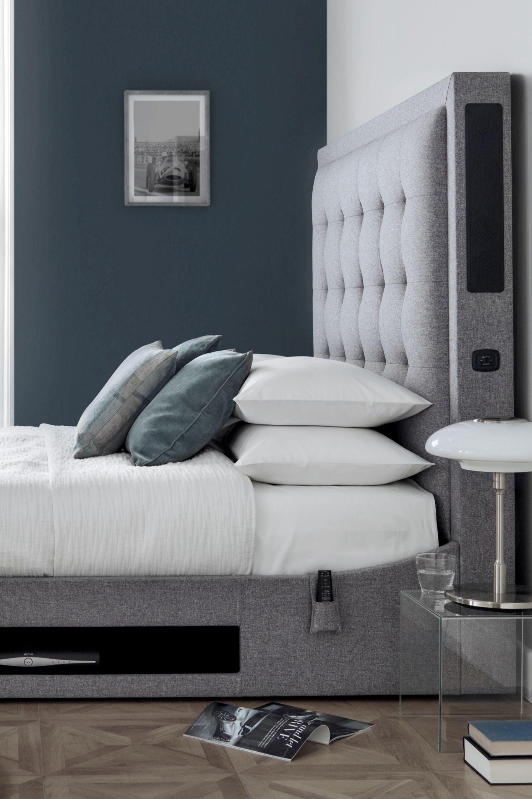 Kaydian titan tv bed sale
