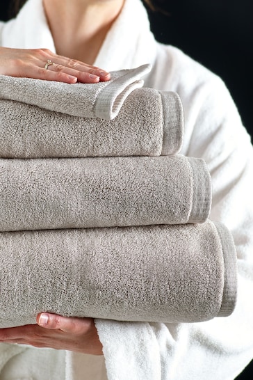 Silver Luxury 100% Cotton Towel