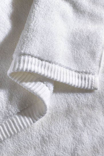 White Luxury 100% Cotton Towel