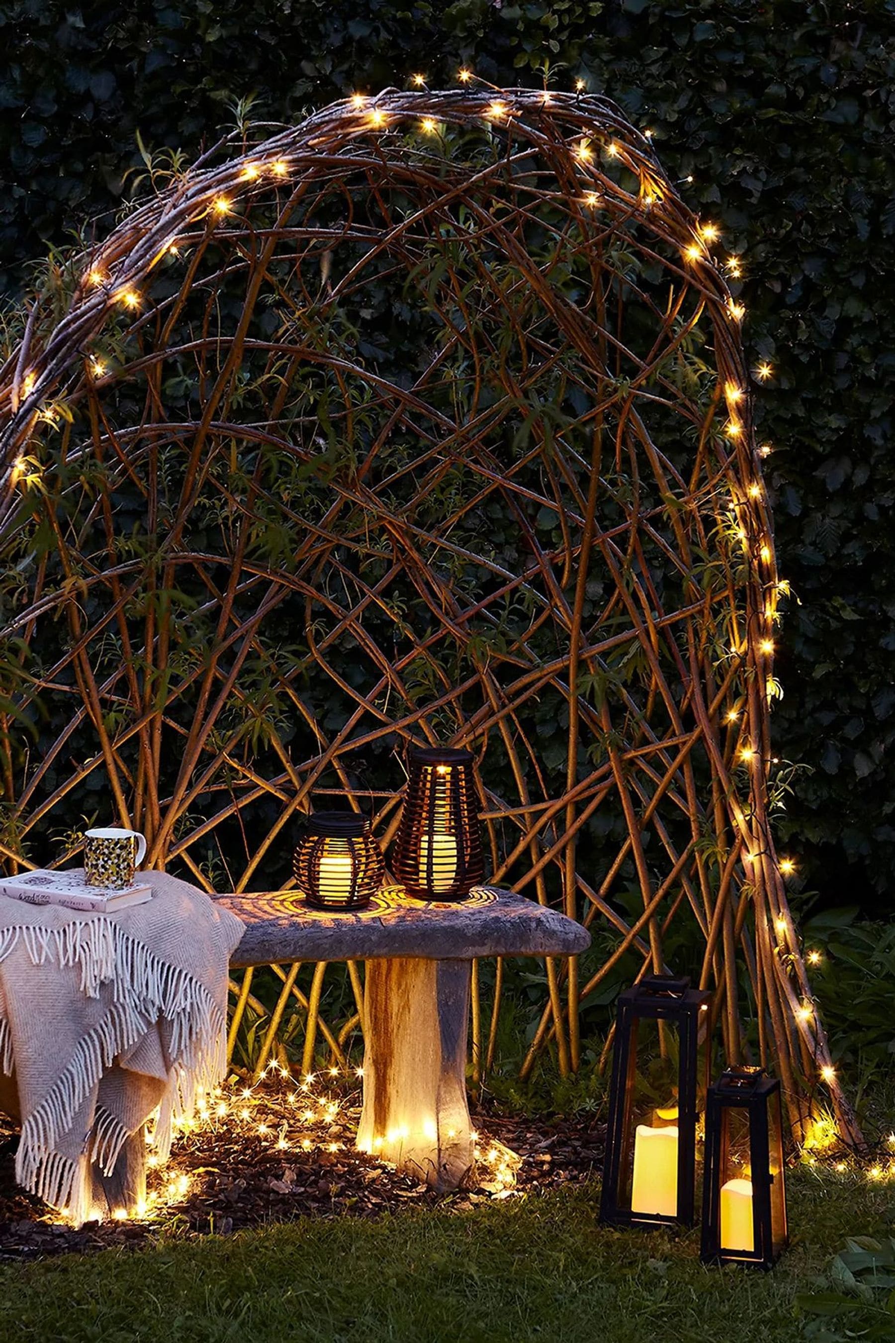 Rattan solar clearance powered garden lantern